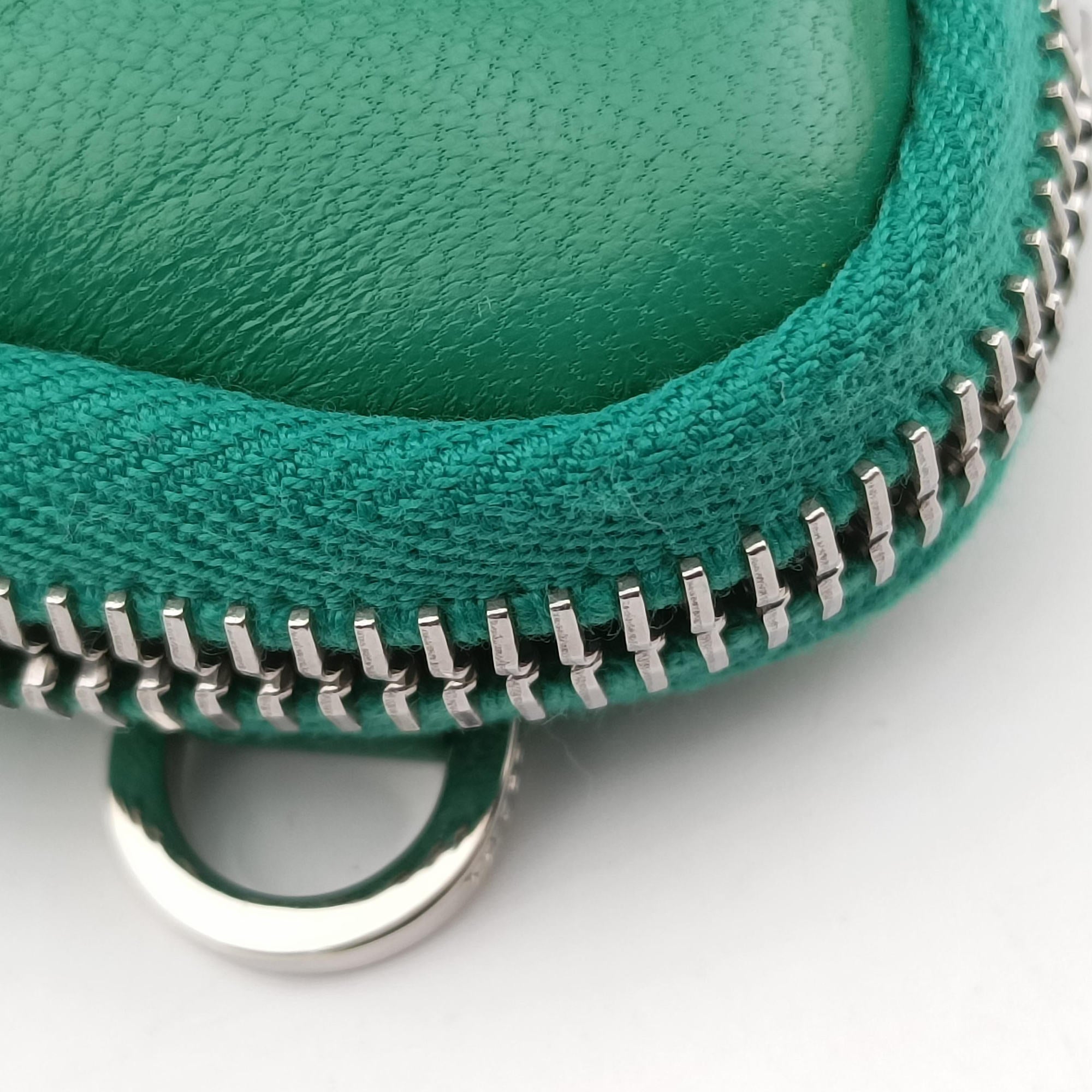 Secondhand Prada triangle mini Green Leather 1NR015 shoulderbag | stylenewstar