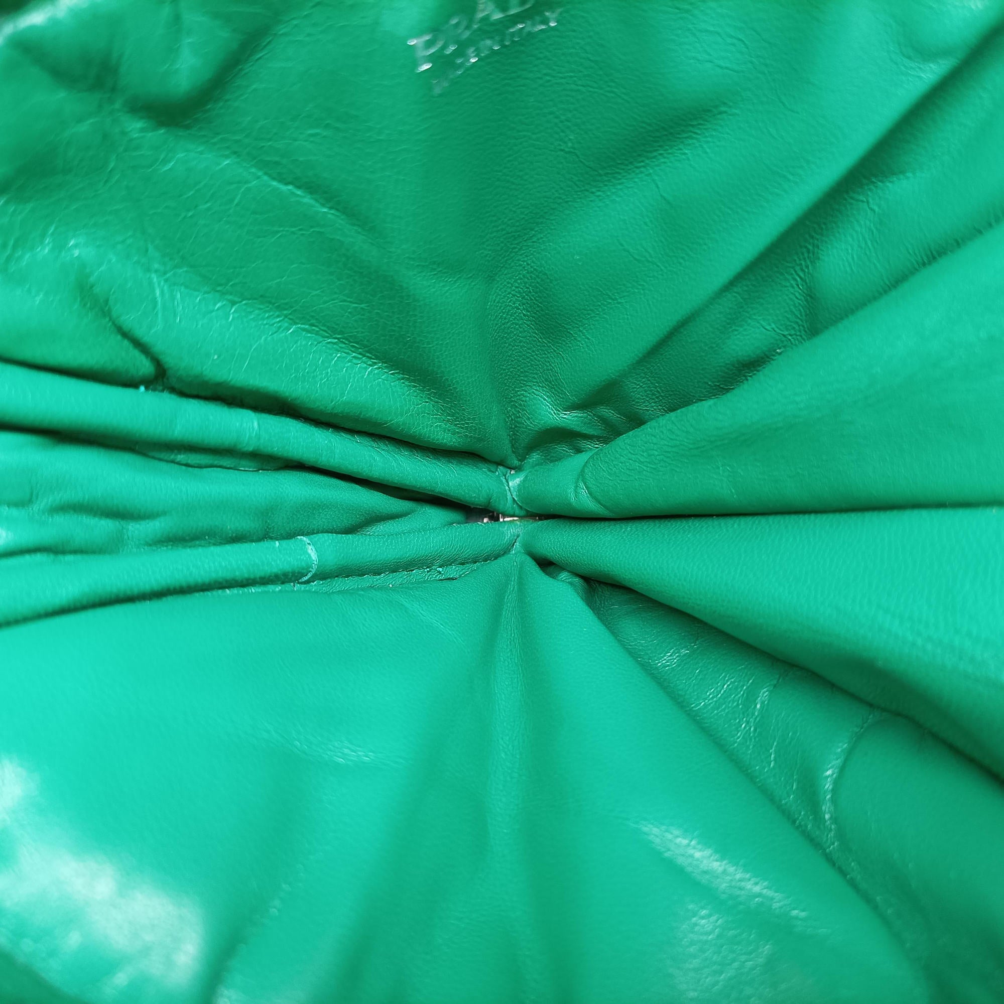 Secondhand Prada triangle mini Green Leather 1NR015 shoulderbag | stylenewstar