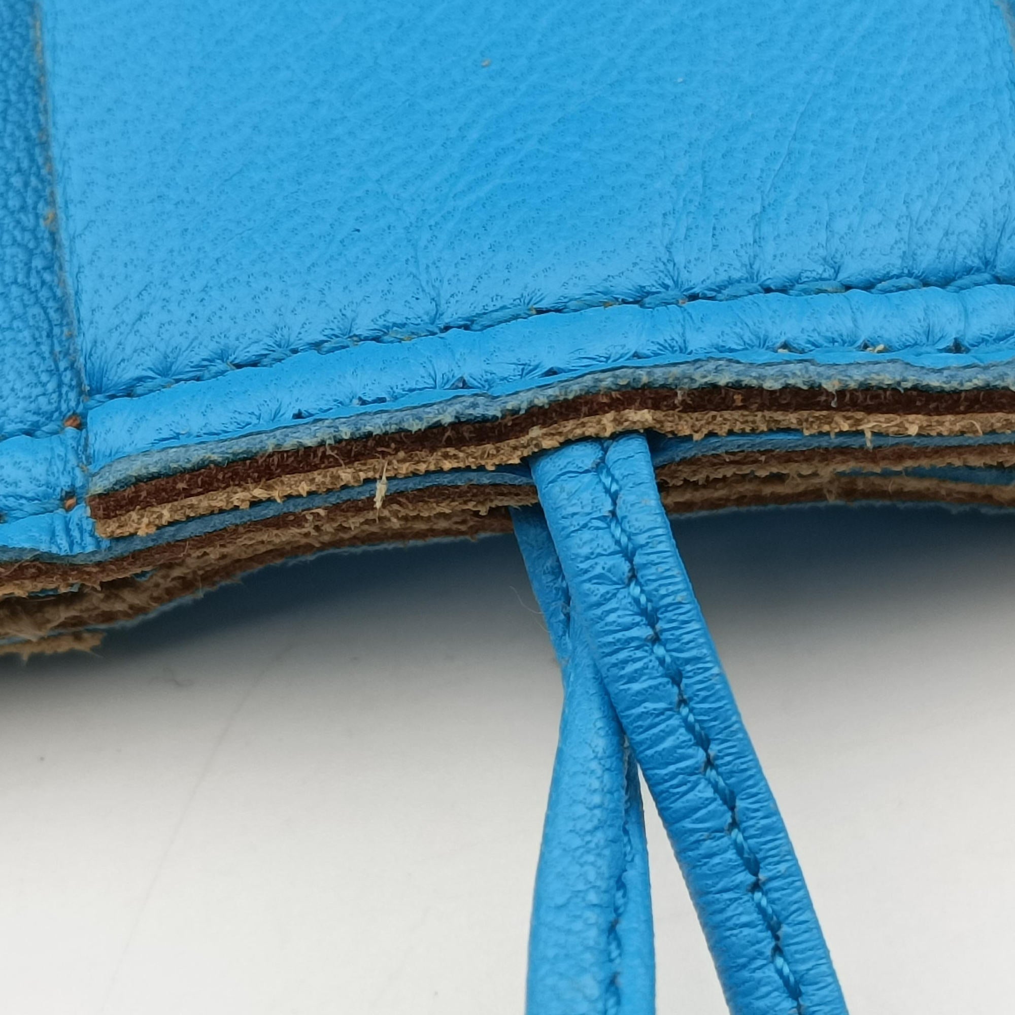 Vintage Bottega Veneta padded intrecciato Blue lambskin  handbag | stylenewstar