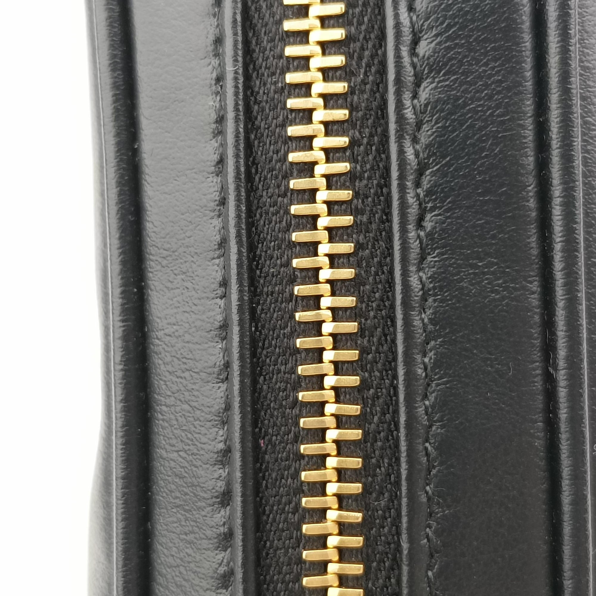 Pre-owned Miu Miu logo Black leather  bum bag/waist bag | stylenewstar