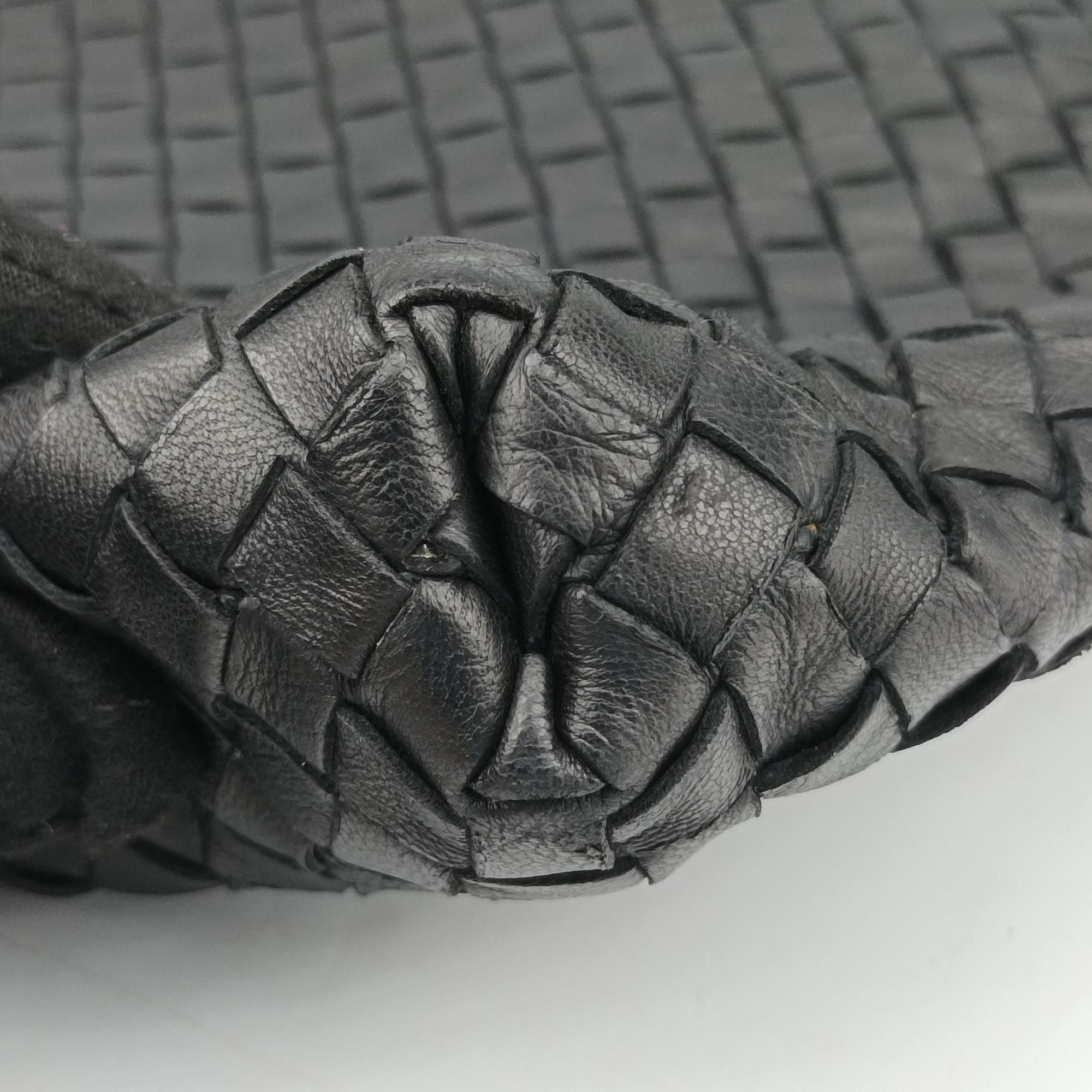 Pre-owned Bottega Veneta Intrecciato Black lambskin  shoulderbag | stylenewstar