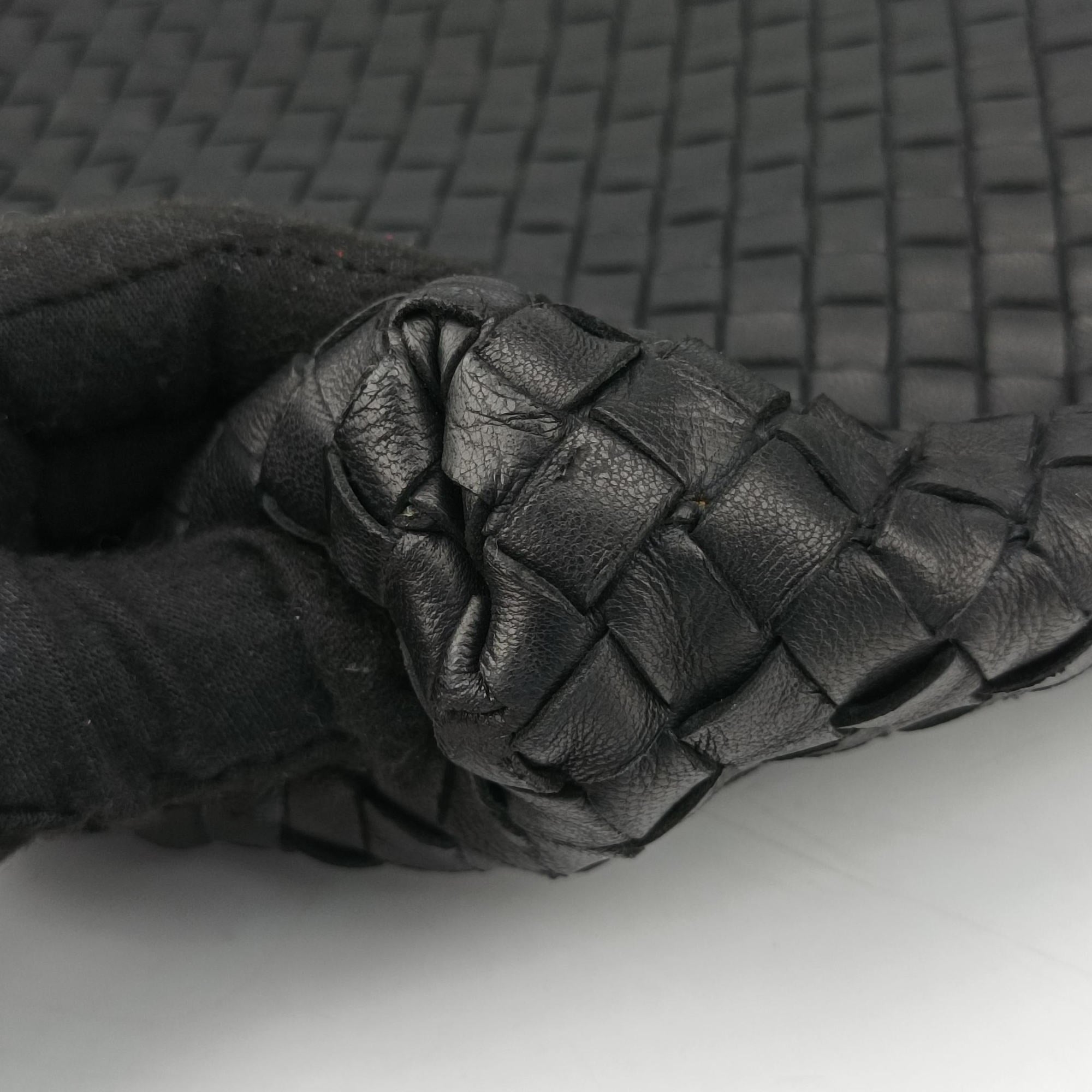 Pre-owned Bottega Veneta Intrecciato Black lambskin  shoulderbag | stylenewstar