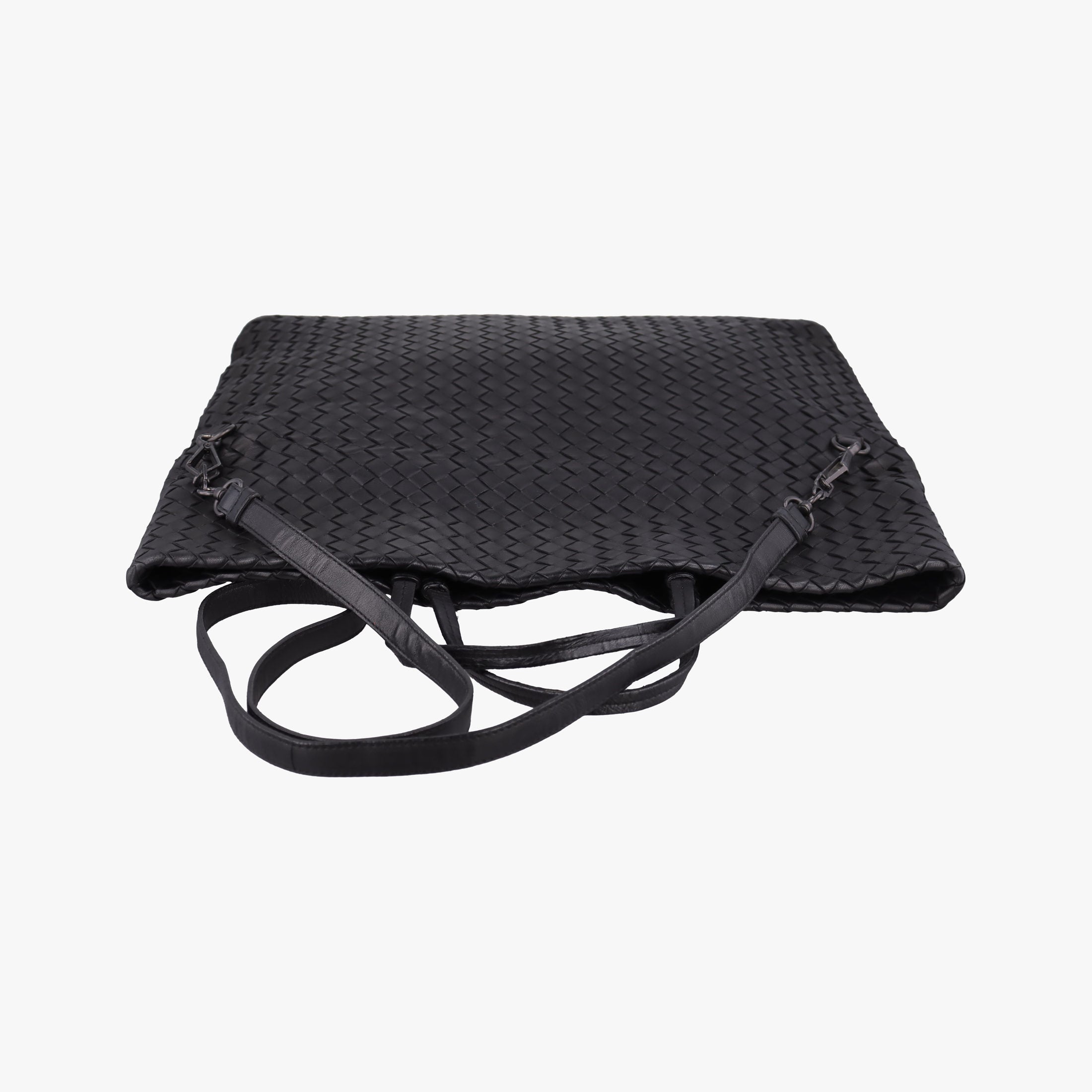 Pre-owned Bottega Veneta Intrecciato Black lambskin  shoulderbag | stylenewstar