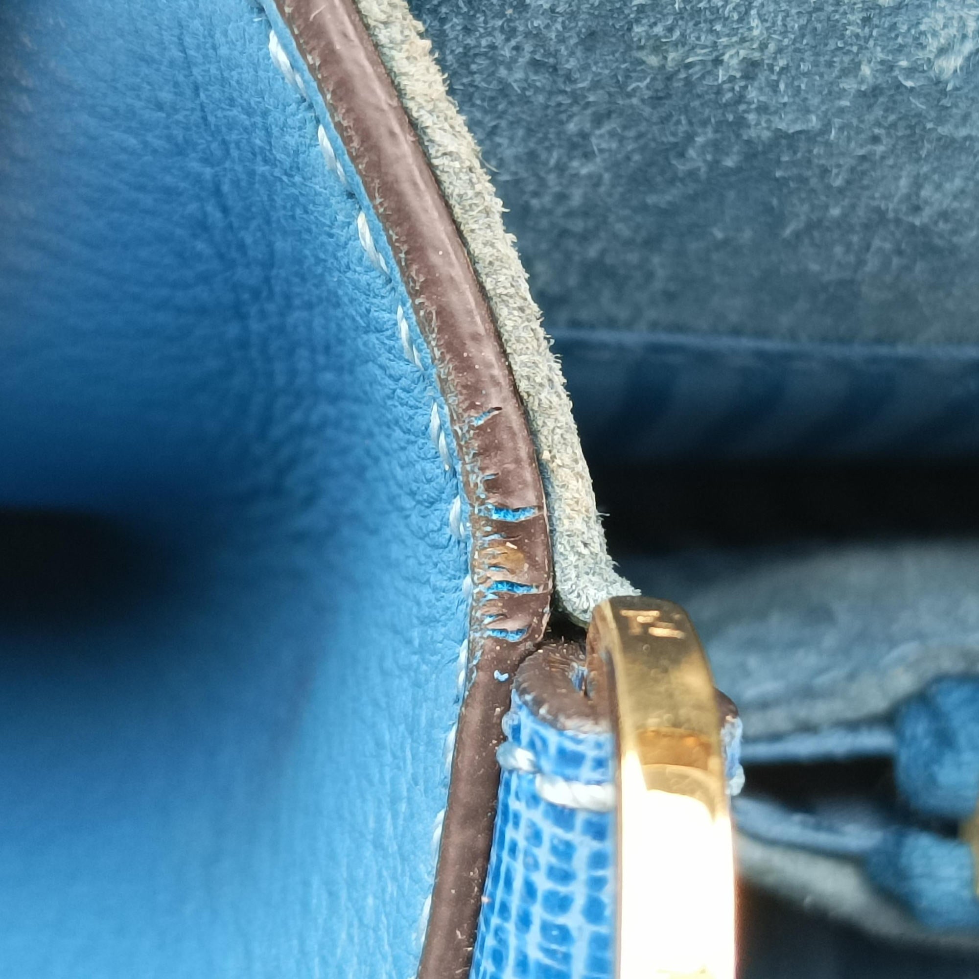 Vintage Fendi 2 JOURS Blue Leather 8BH250 shoulderbag | stylenewstar