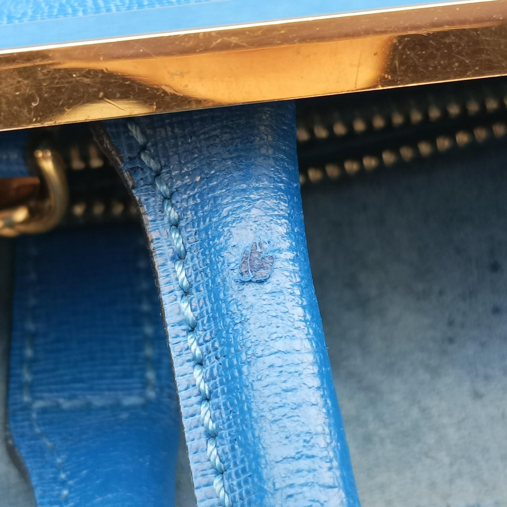 Vintage Fendi 2 JOURS Blue Leather 8BH250 shoulderbag | stylenewstar