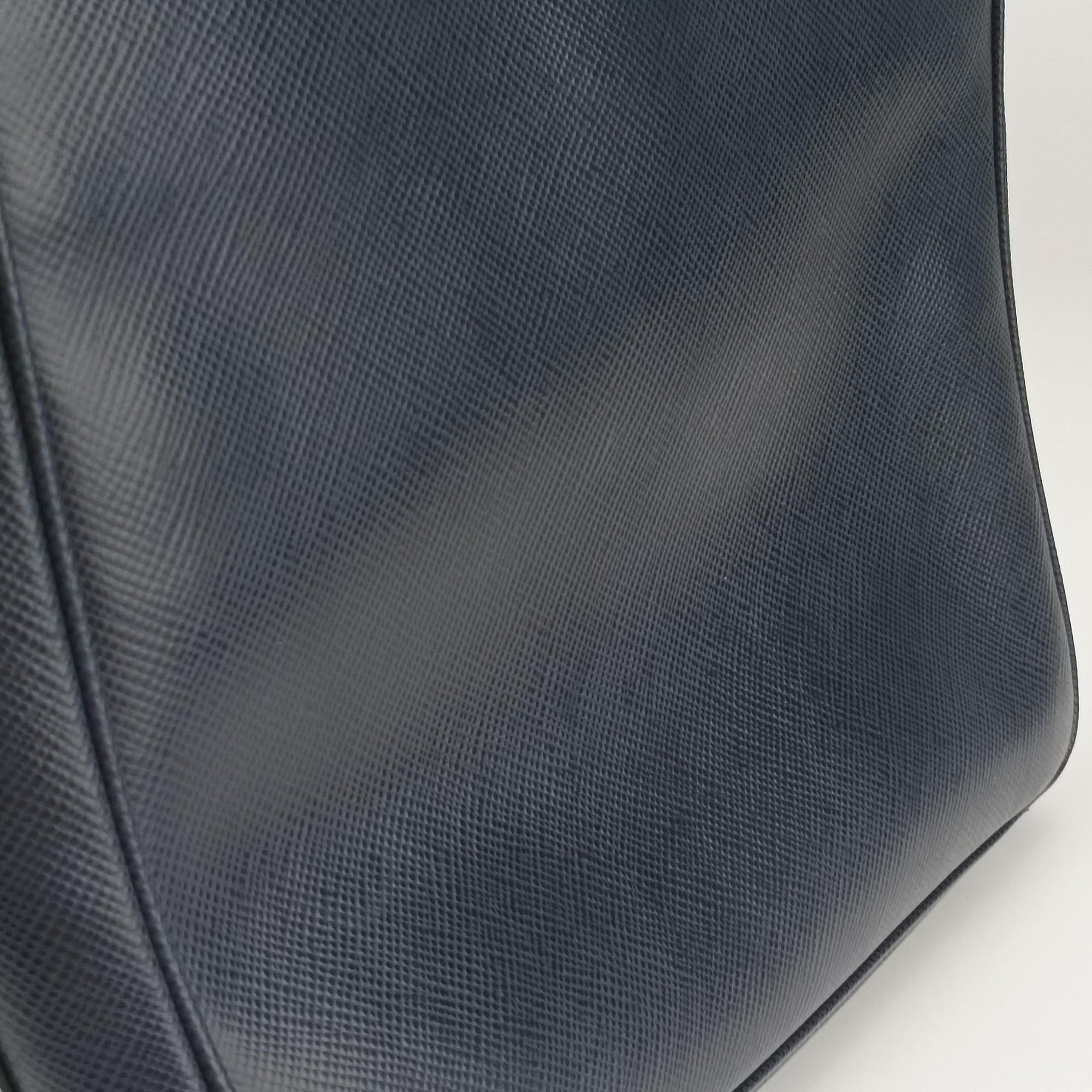 Vintage Prada Stripe Navy × Blue × Gray Saffiano Leather  shoulderbag | stylenewstar