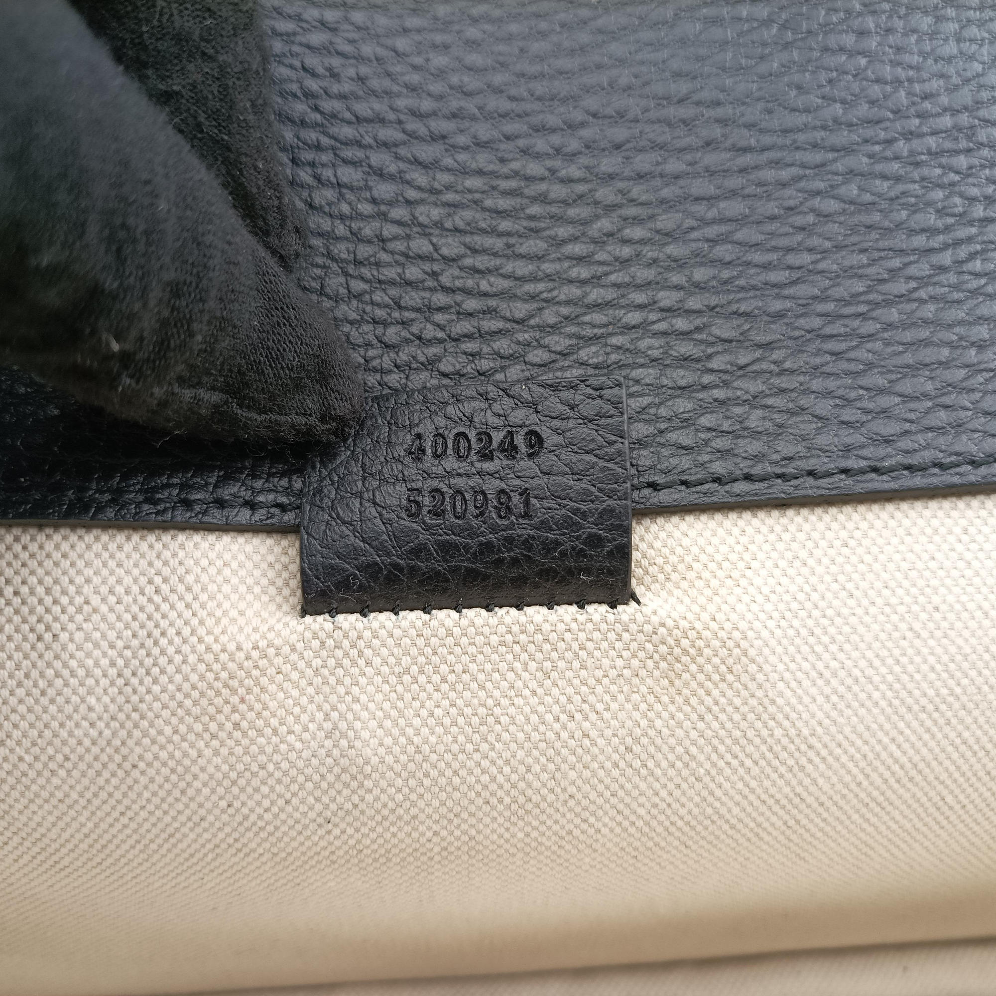 Pre-owned Gucci Dionysus Black Leather 400429 shoulderbag | stylenewstar