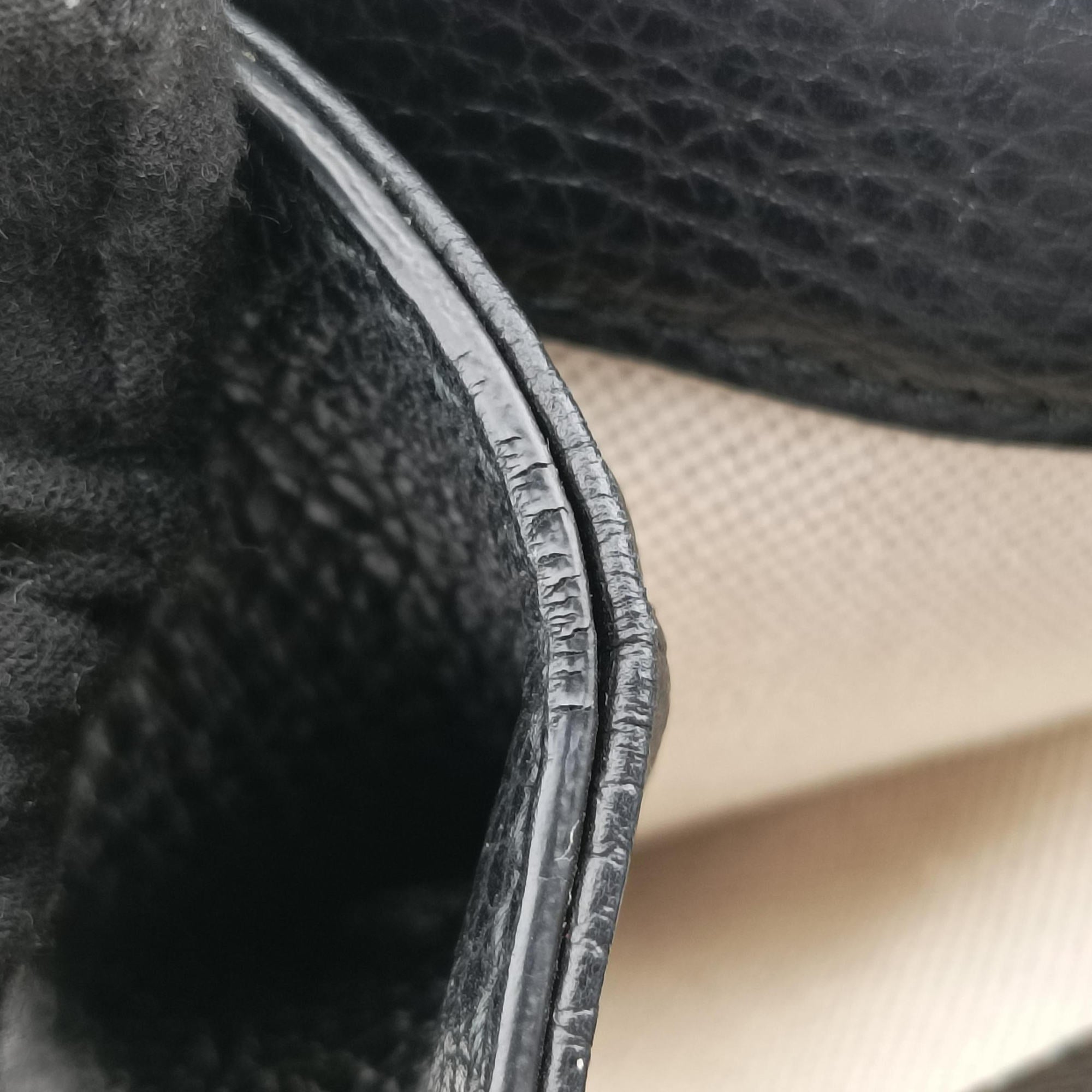 Pre-owned Gucci Dionysus Black Leather 400429 shoulderbag | stylenewstar