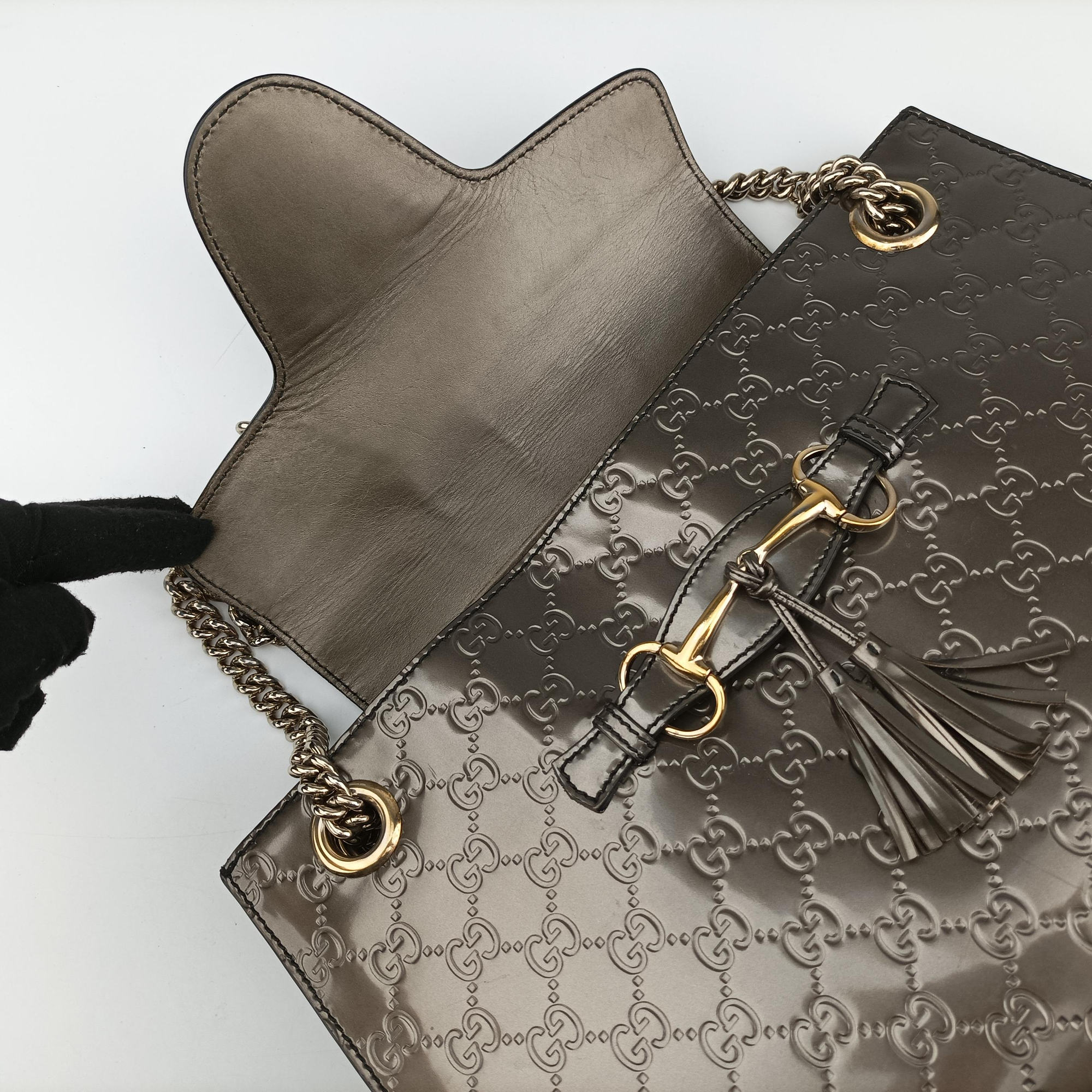 Pre-owned Gucci Emily Dark gold Patent Leather 295403 shoulderbag | stylenewstar