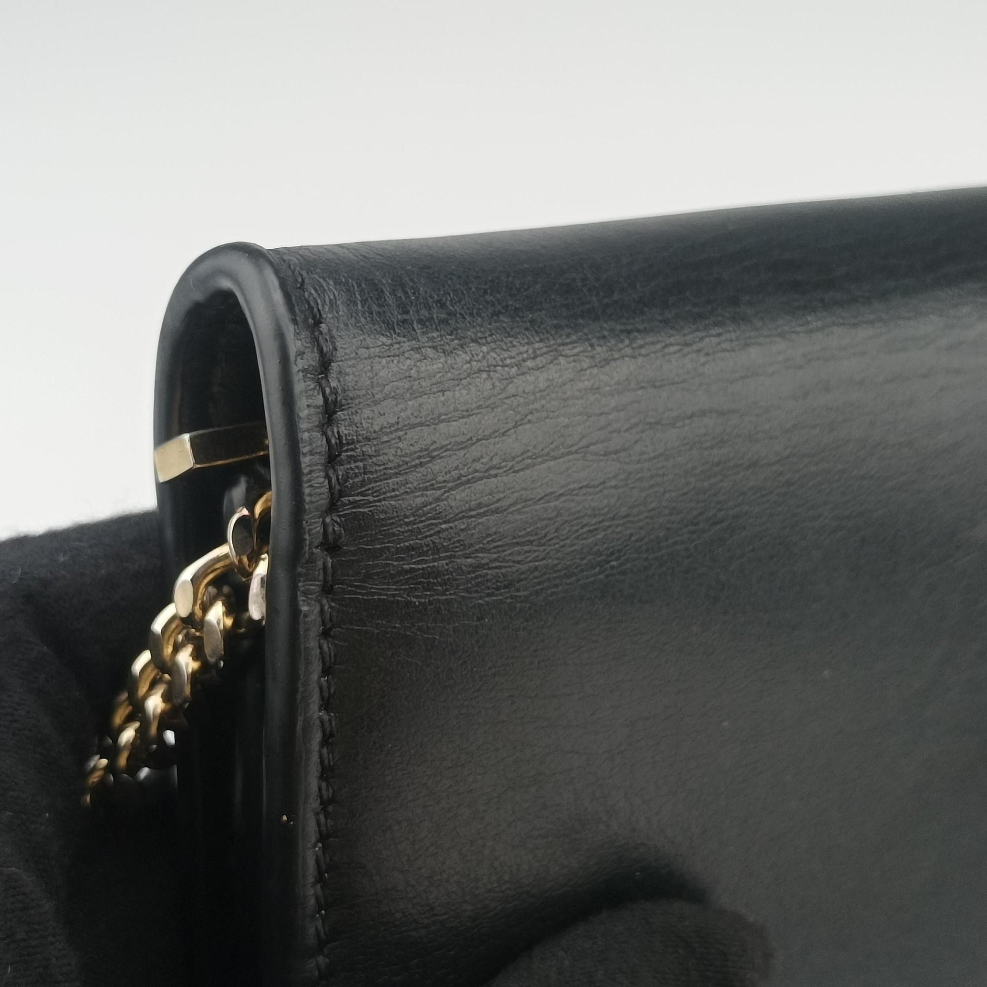 Pre-owned VERSACE La Medusa Black Leather  shoulderbag | stylenewstar