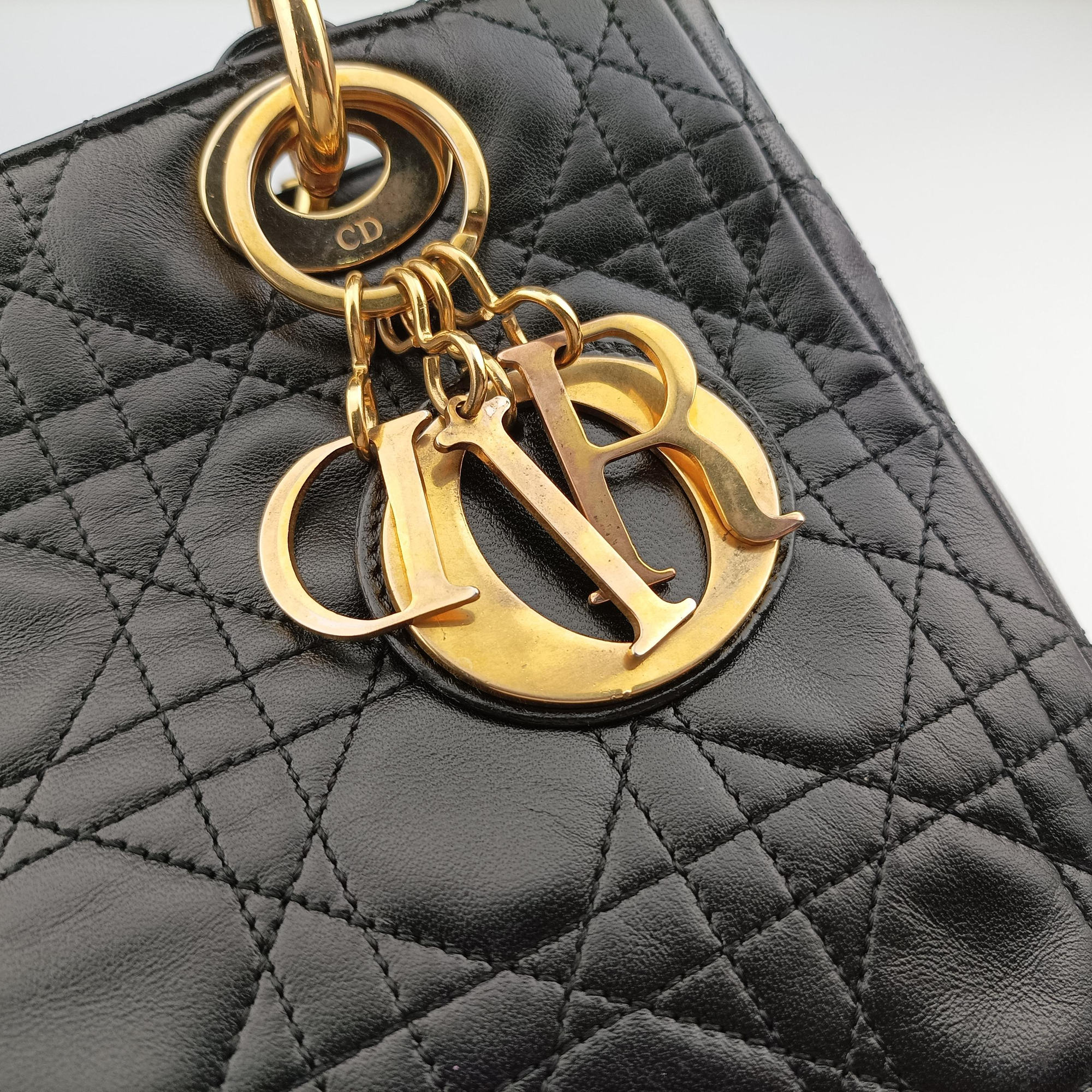 Secondhand Christian Dior Lady Dior Black lambskin  handbag | stylenewstar