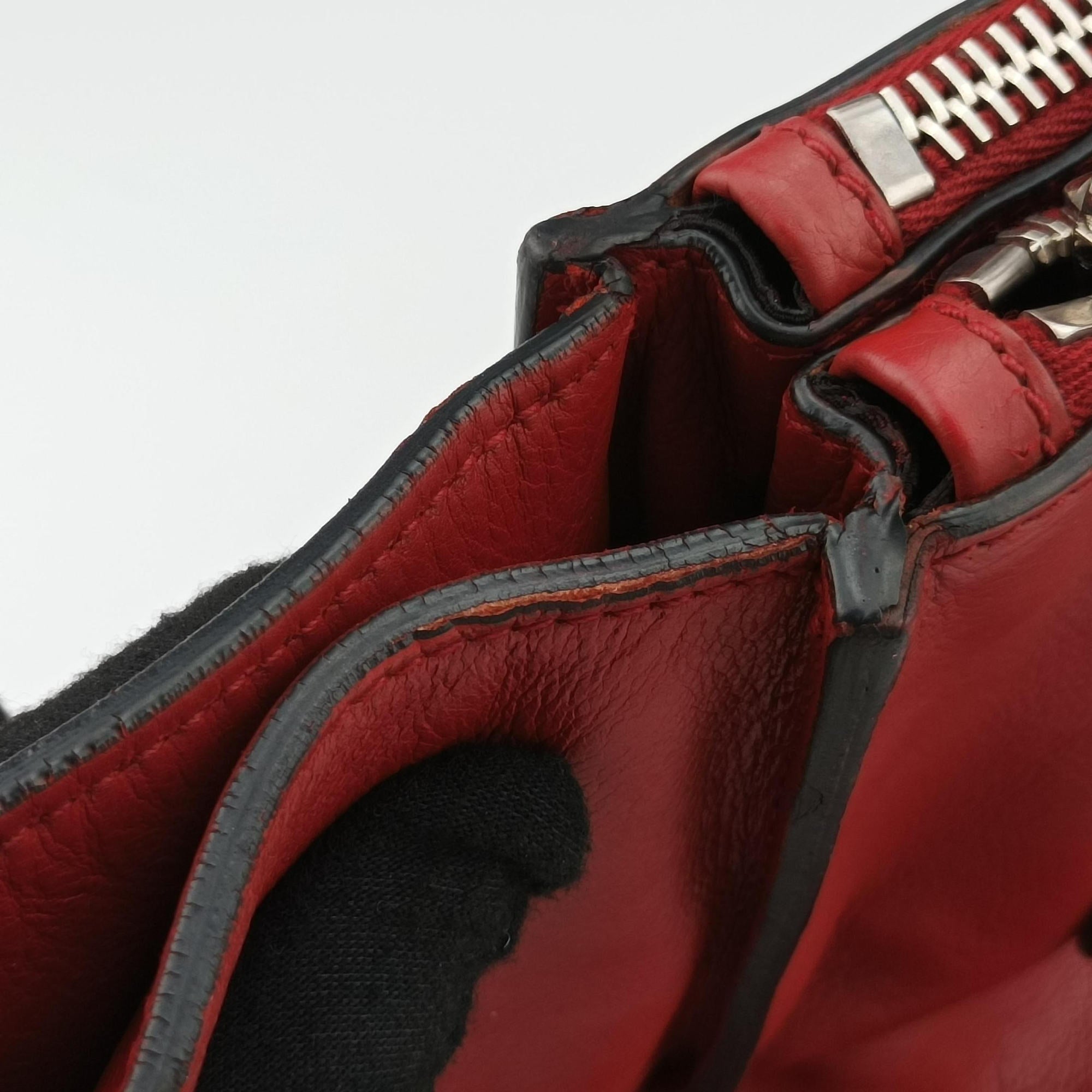Vintage Prada Twin Pocket Winged Tote Red Leather BN2619 shoulderbag | stylenewstar