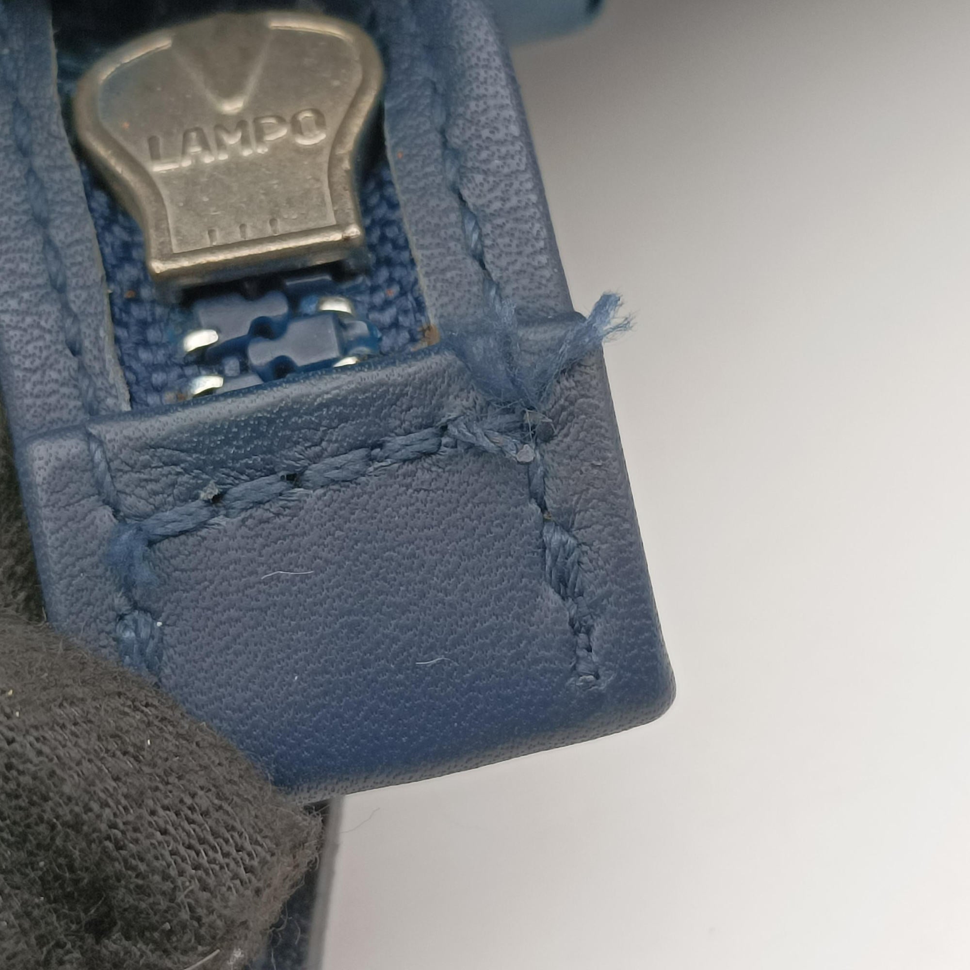 Pre-owned Chanel Cococoon Quilting Blue Nylon×Leather A47107 suitcase | stylenewstar