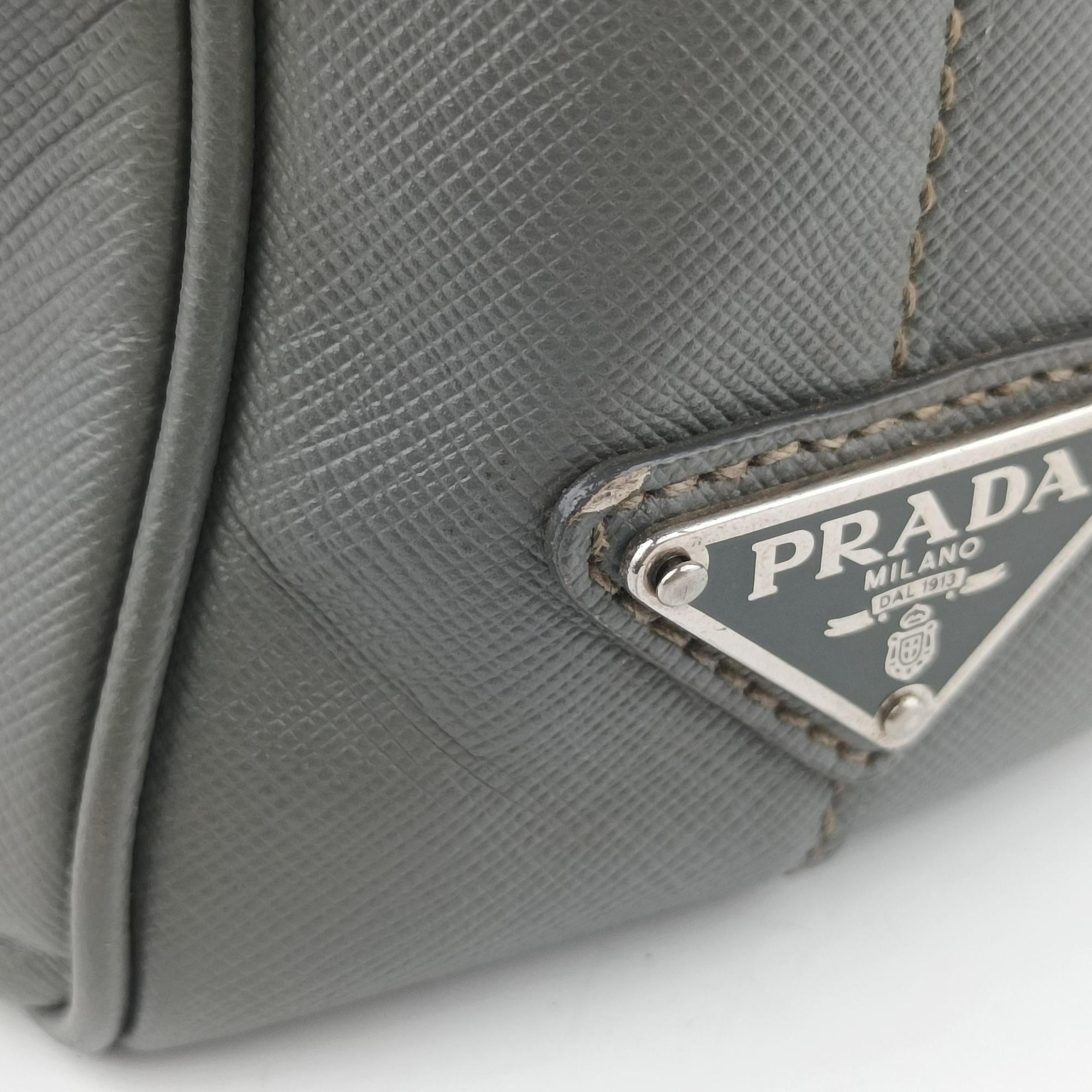 Pre-owned Prada Briefcase Grey SAFFIANO Leather VS305M handbag | stylenewstar