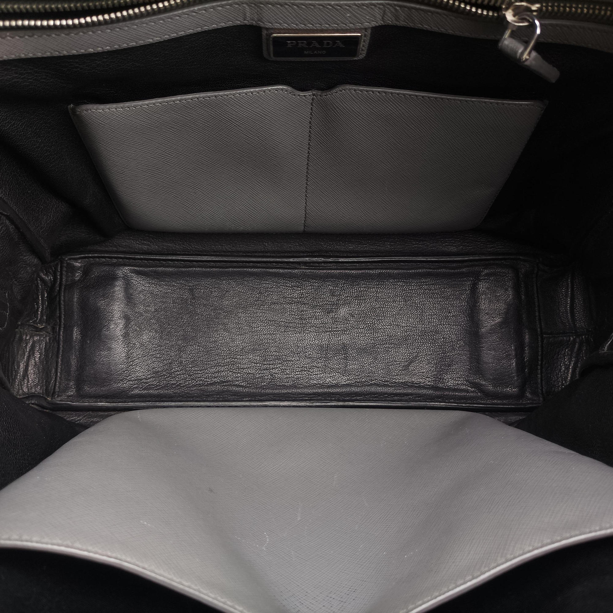 Pre-owned Prada Briefcase Grey SAFFIANO Leather VS305M handbag | stylenewstar