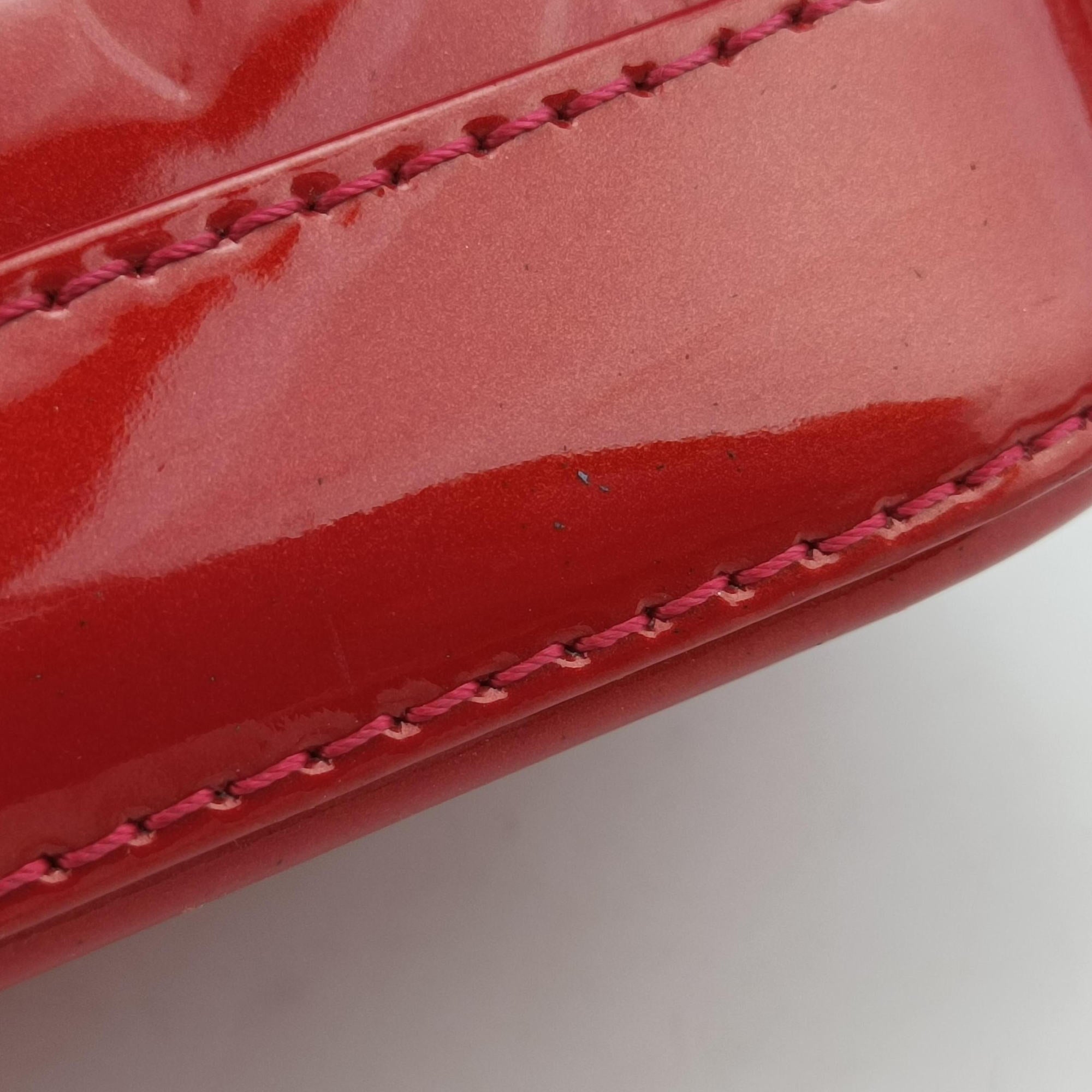 Pre-owned Louis Vuitton Alma BB CERISE Vernis M90174 shoulderbag | stylenewstar