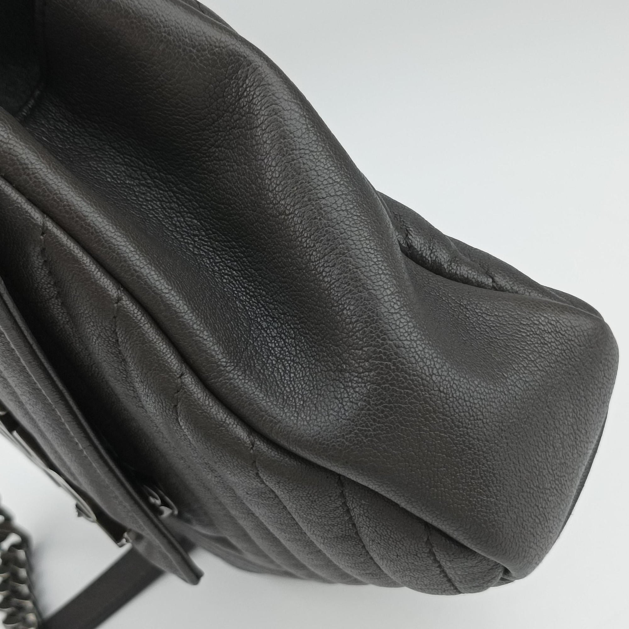 Secondhand Yves Saint Laurent COLLEGE Grey Leather 487213 shoulderbag | stylenewstar