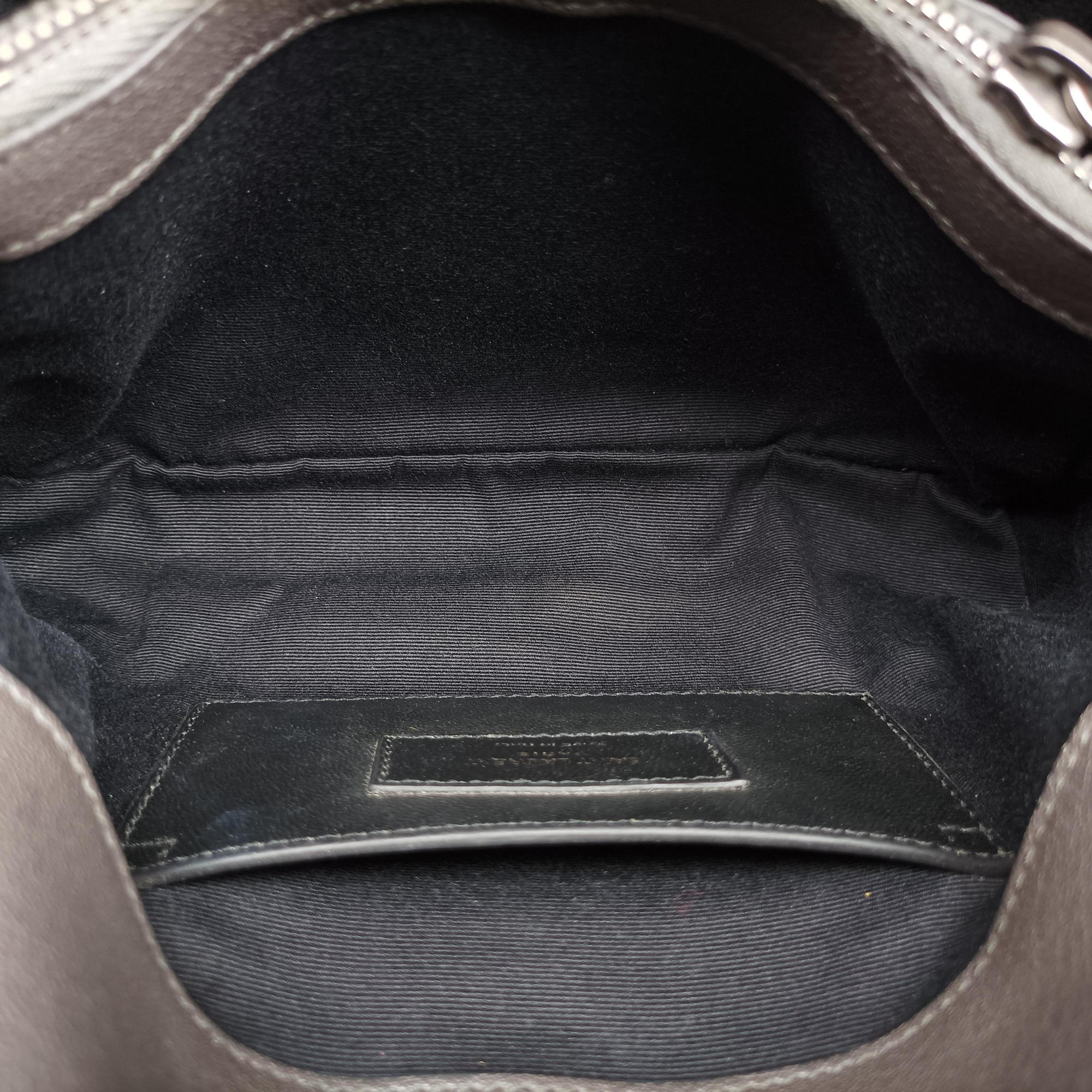 Secondhand Yves Saint Laurent COLLEGE Grey Leather 487213 shoulderbag | stylenewstar