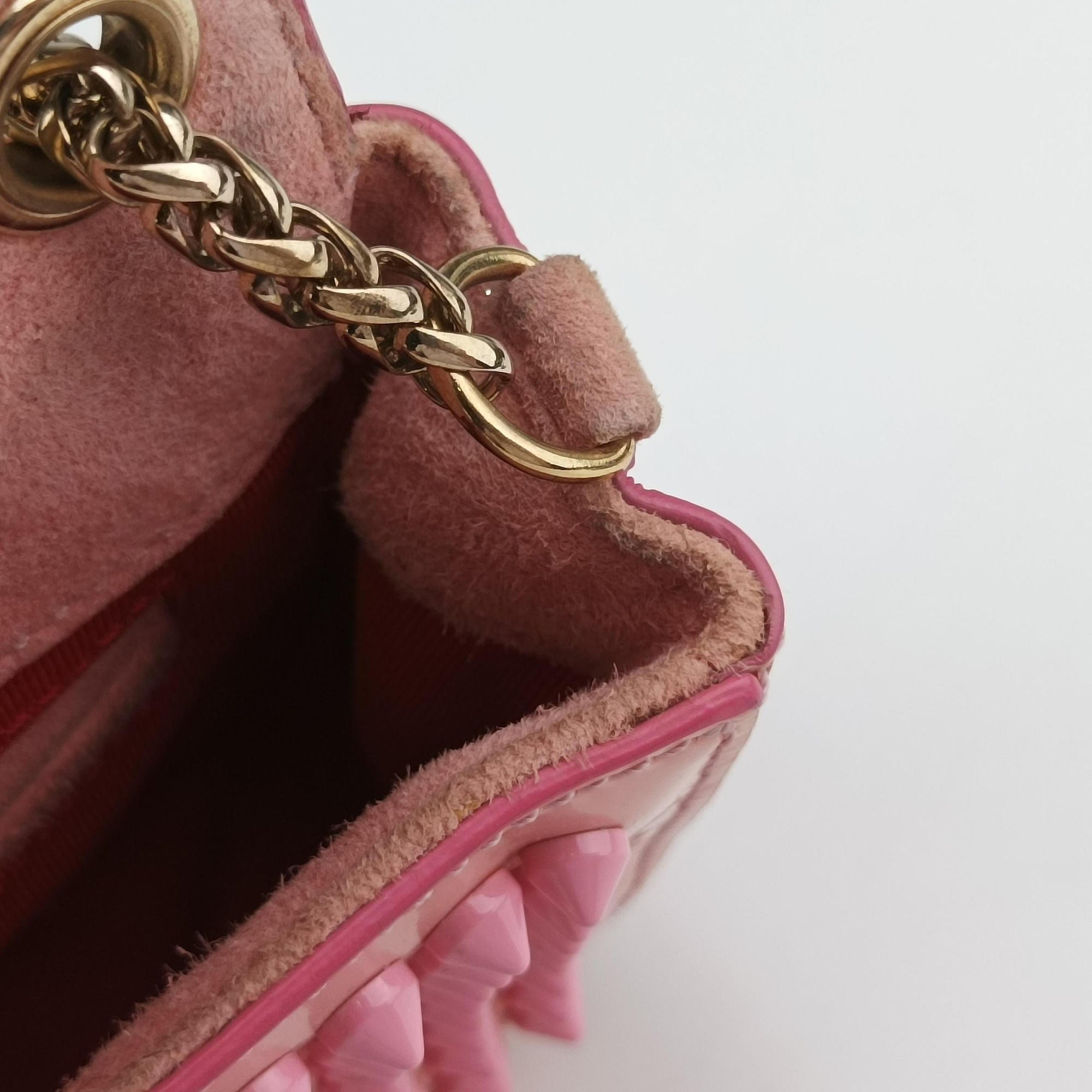 Pre-owned Christian Louboutin Sweet Charity Scarabe Spike Pink Patent  shoulderbag | stylenewstar