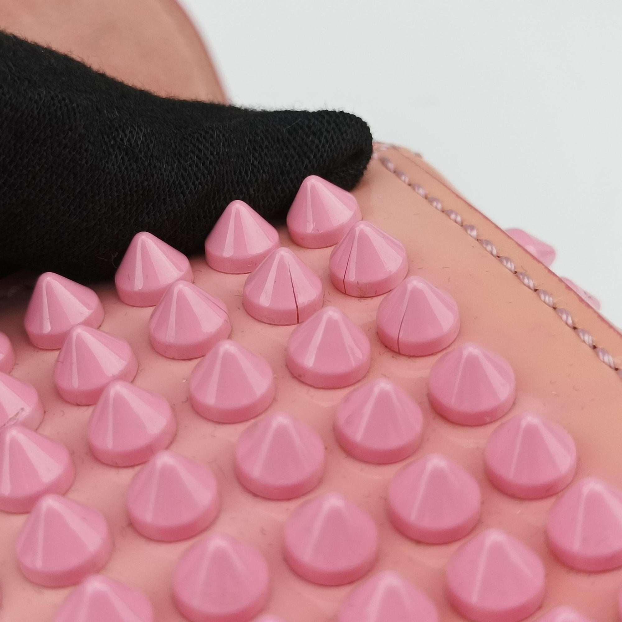 Pre-owned Christian Louboutin Sweet Charity Scarabe Spike Pink Patent  shoulderbag | stylenewstar