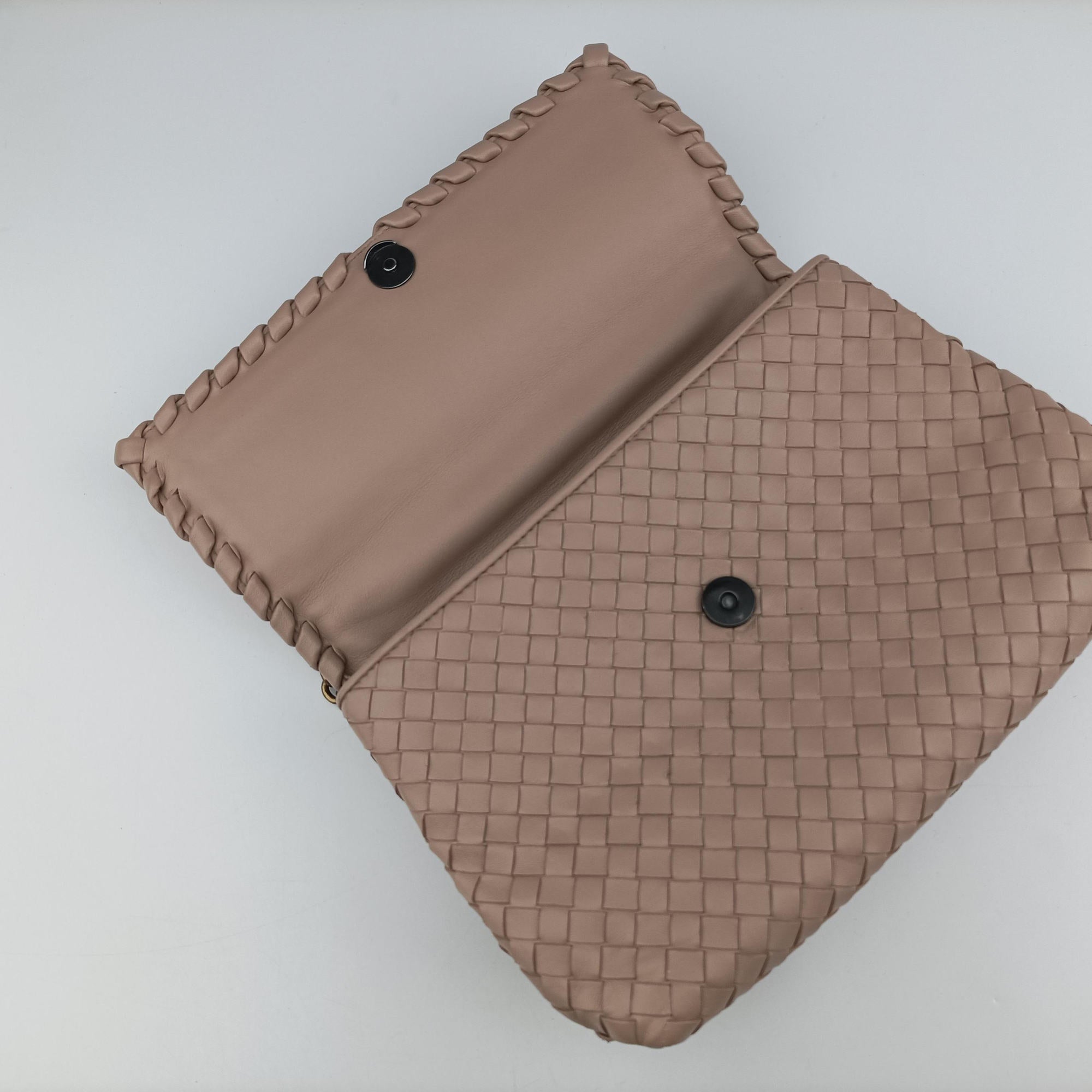 Pre-owned Bottega Veneta Intrecciato Olimpia Beige lambskin  shoulderbag | stylenewstar