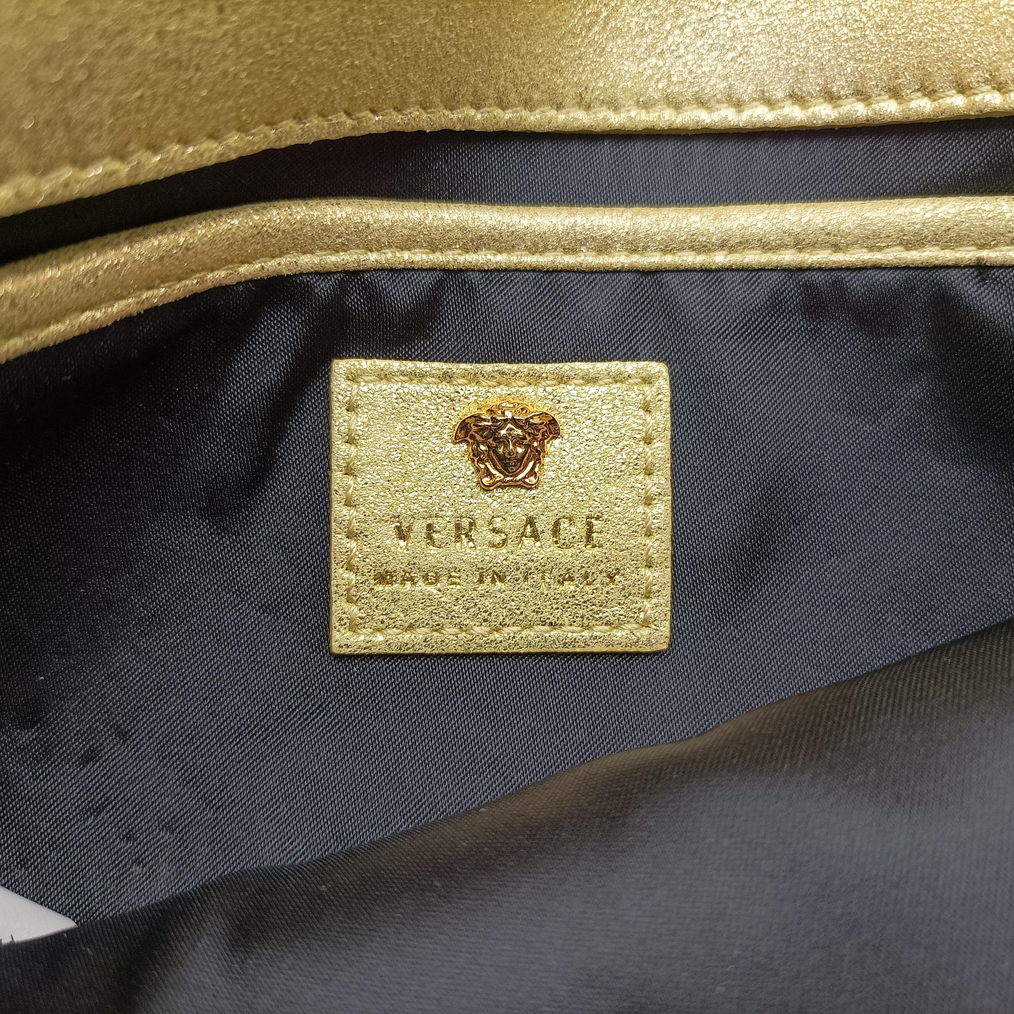 Vintage VERSACE medusa Golden Leather  shoulderbag | stylenewstar