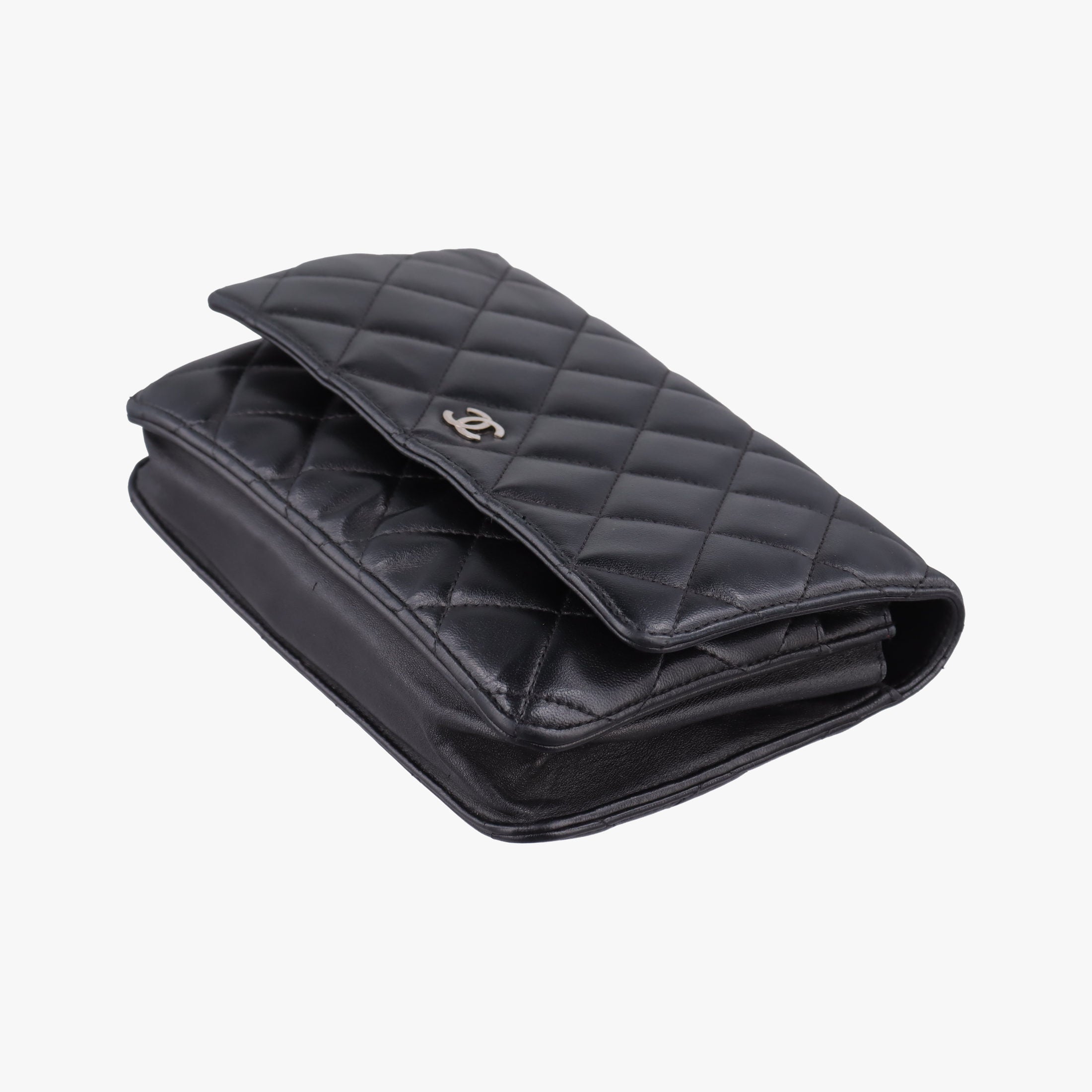 Secondhand Chanel Matelasse coco mark Black lambskin A33814 shoulderbag | stylenewstar