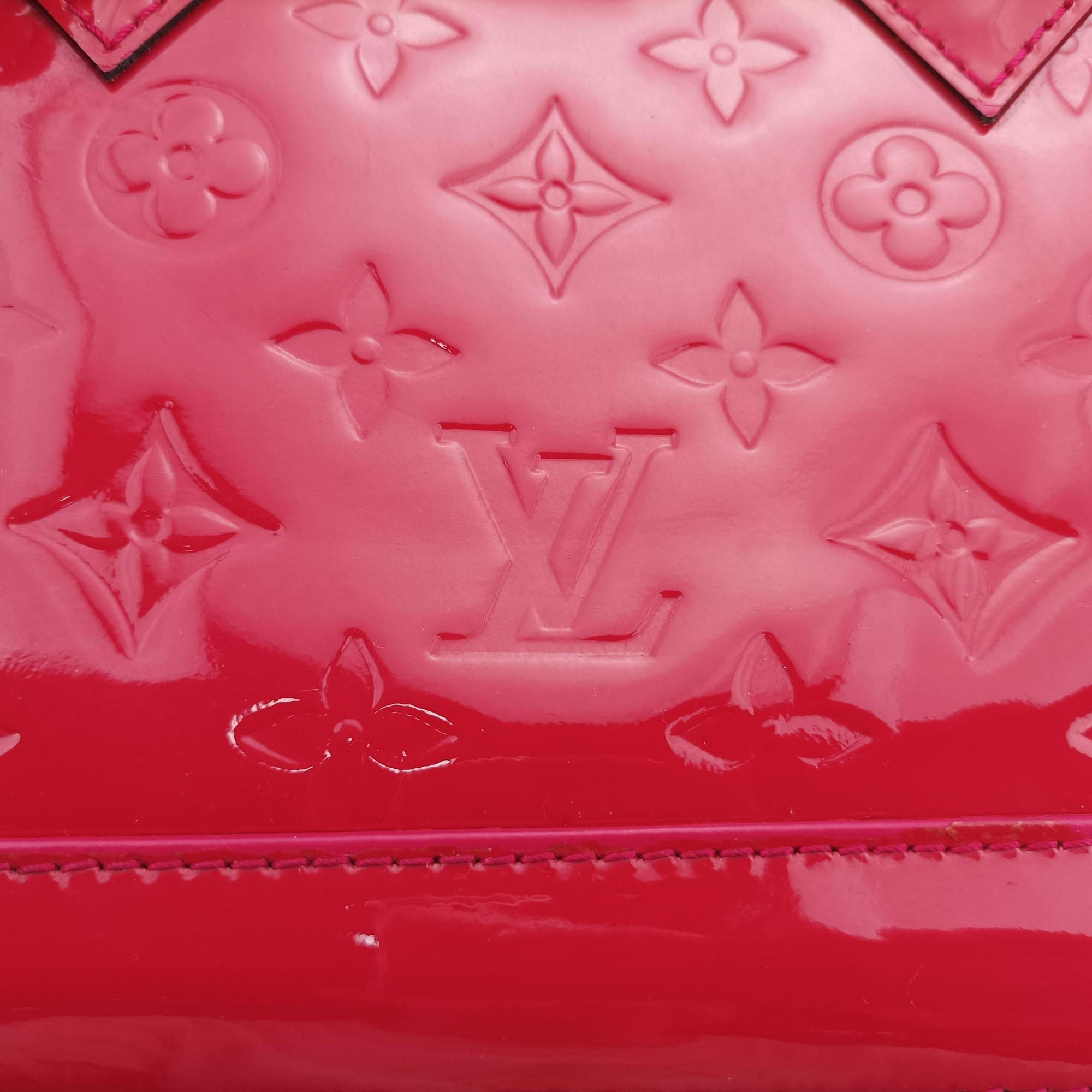 Pre-owned Louis Vuitton Alma BB pomme d'amour Vernis M91606 shoulderbag | stylenewstar