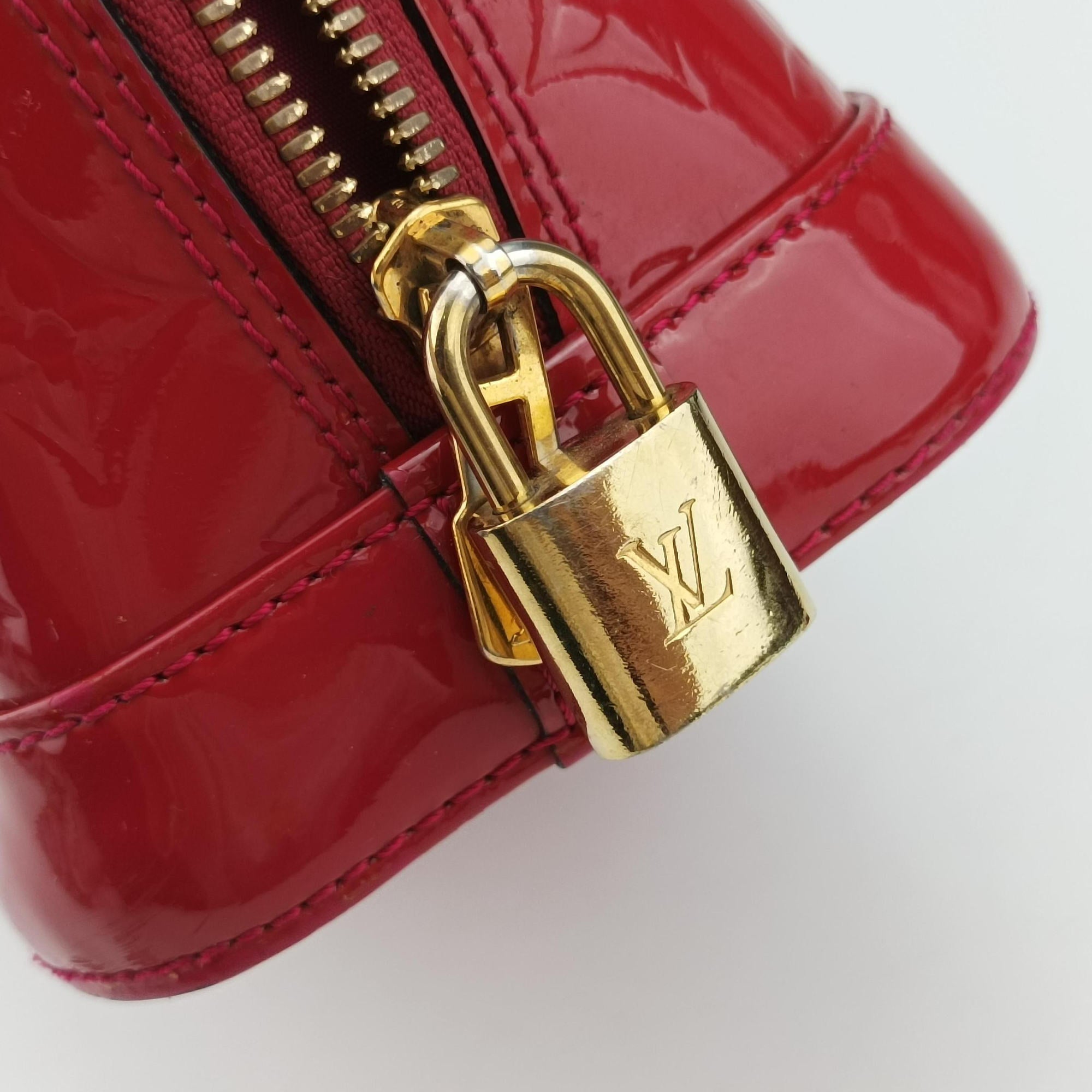 Pre-owned Louis Vuitton Alma BB pomme d'amour Vernis M91606 shoulderbag | stylenewstar