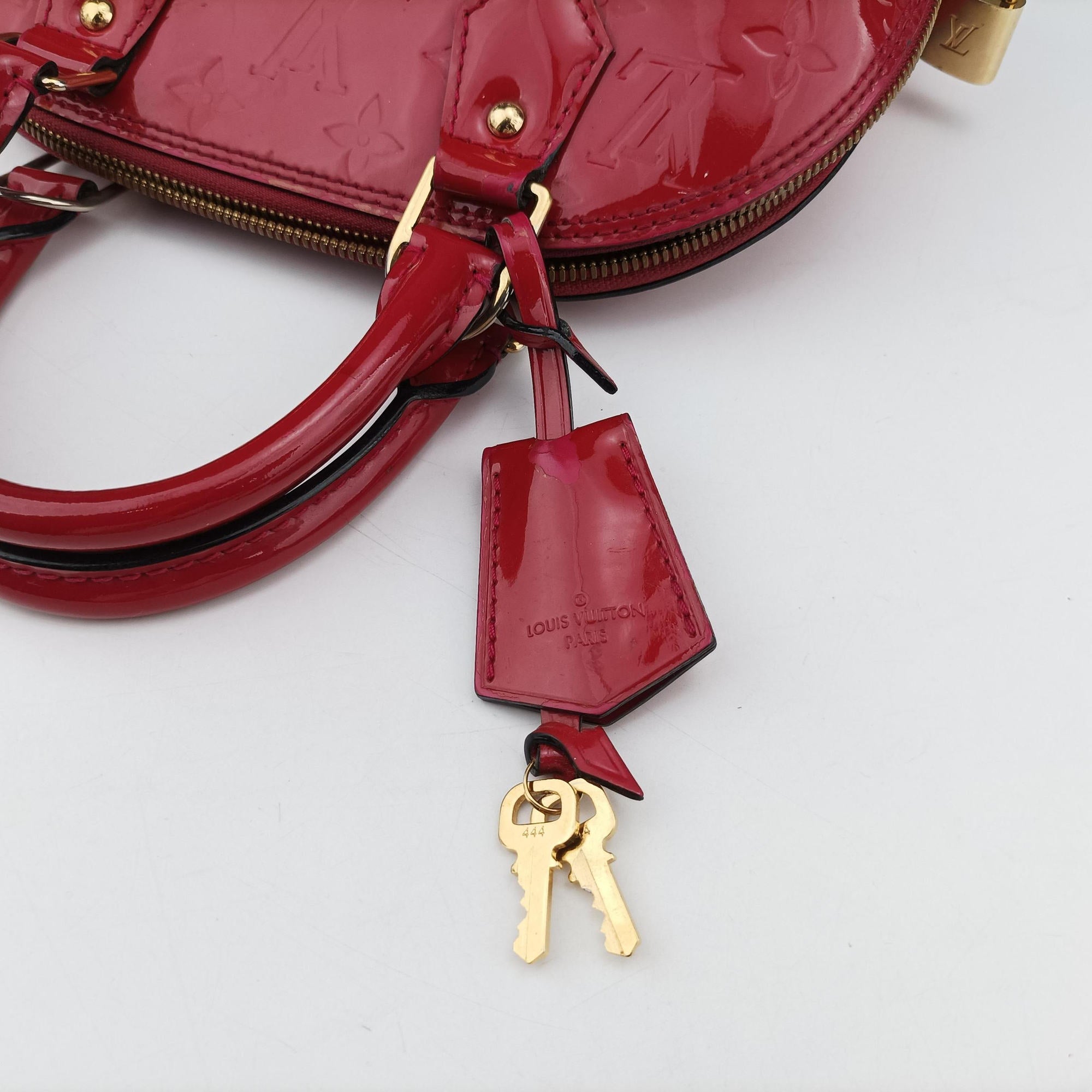 Pre-owned Louis Vuitton Alma BB pomme d'amour Vernis M91606 shoulderbag | stylenewstar