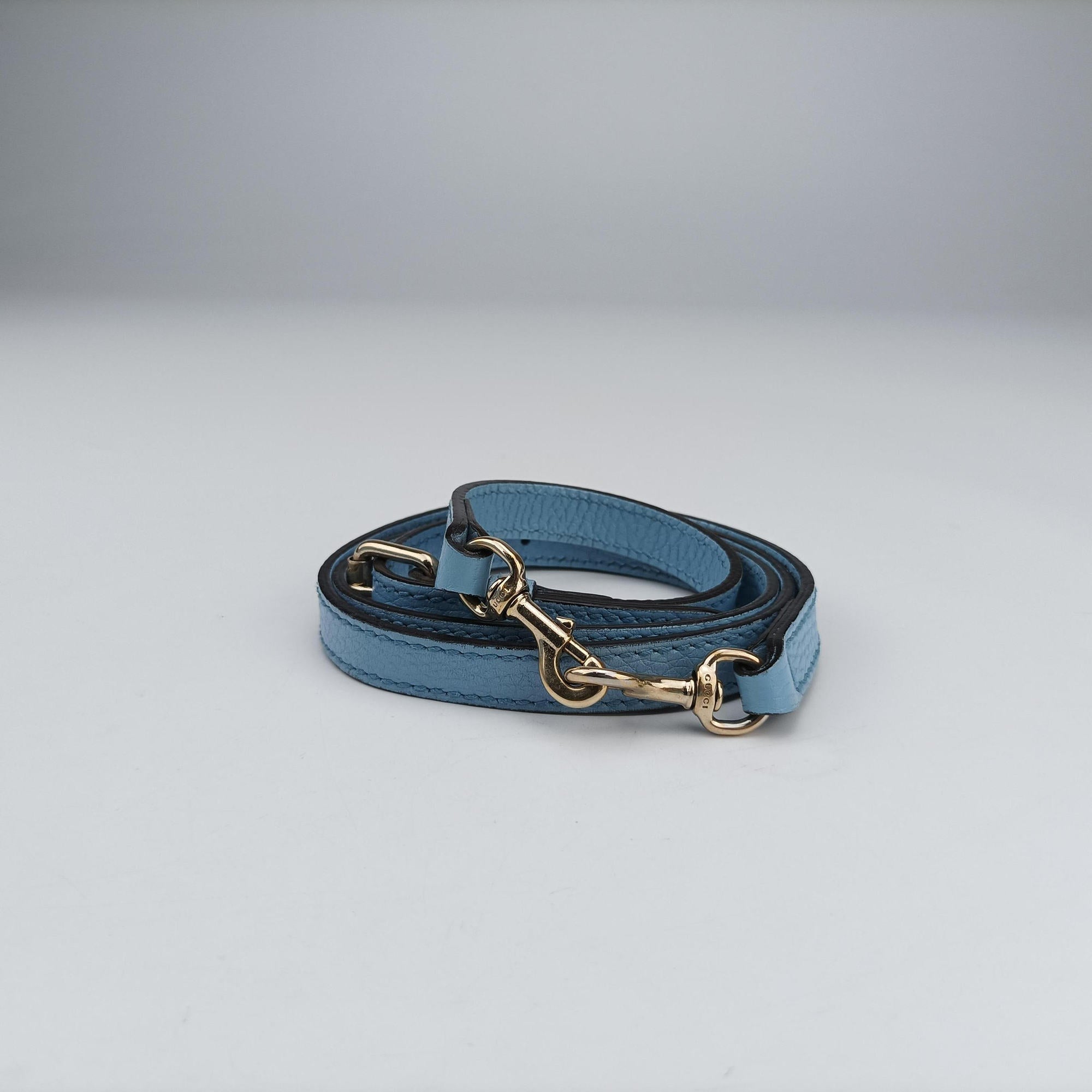 Pre-owned Gucci Interlocking G charm Dome Blue Leather 449661 shoulderbag | stylenewstar
