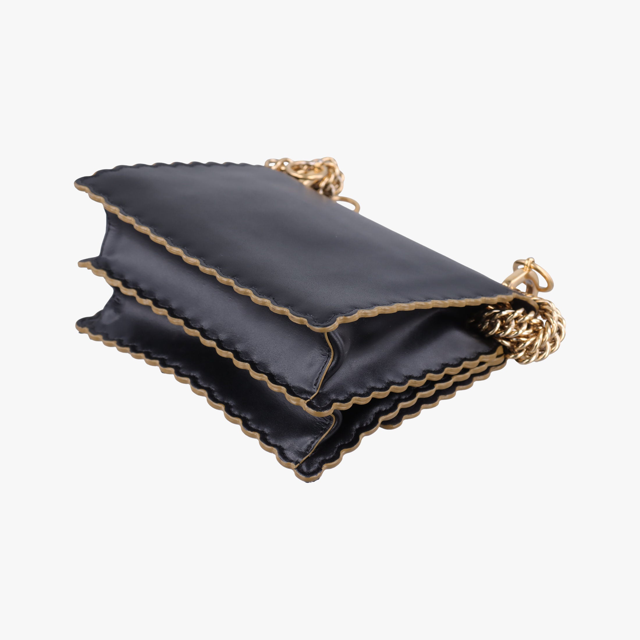 Pre-owned Fendi Kan I Black Leather 8M0381 shoulderbag | stylenewstar