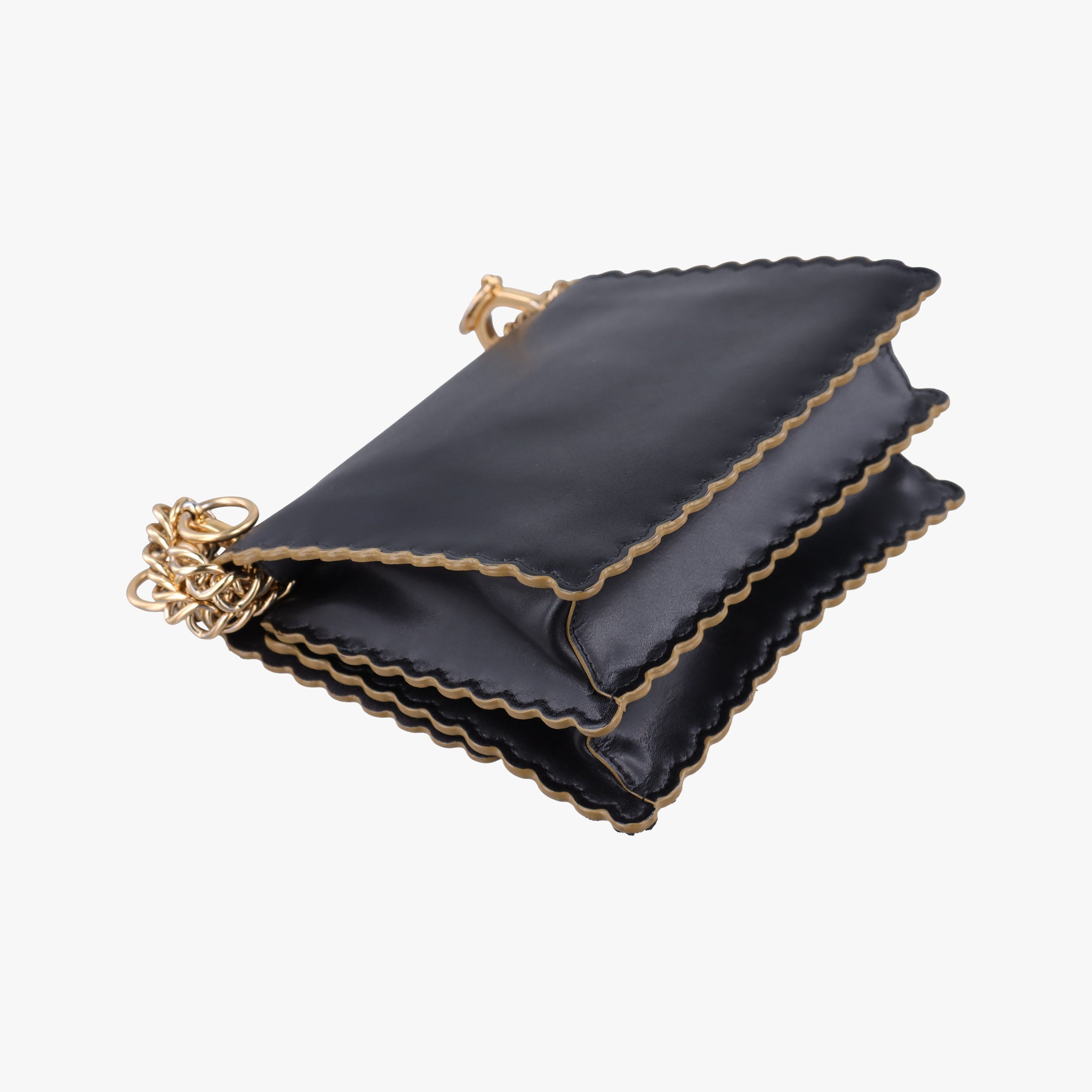 Pre-owned Fendi Kan I Black Leather 8M0381 shoulderbag | stylenewstar
