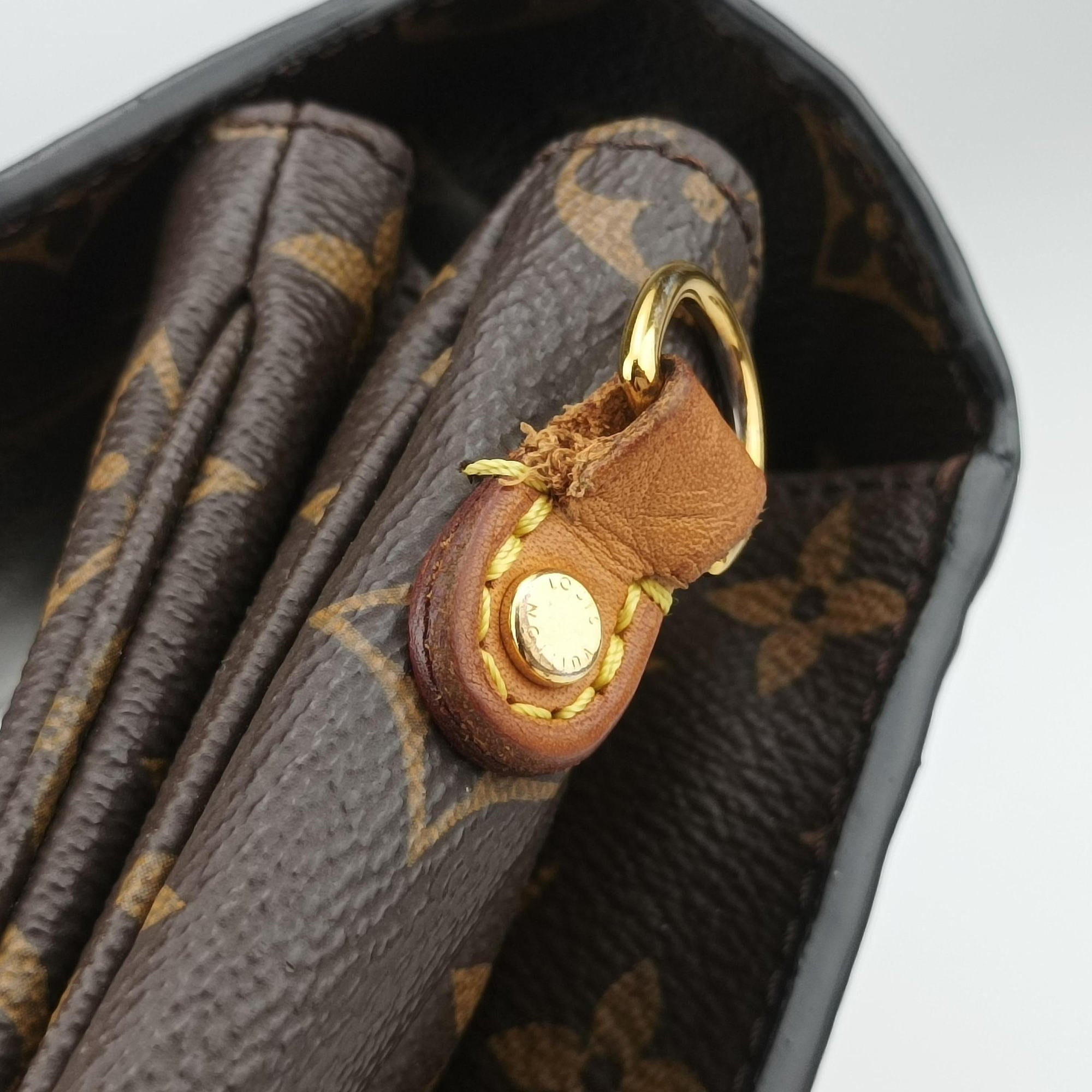 Secondhand Louis Vuitton Pochette Metis MM Brown Monogram Canvas M44875 shoulderbag | stylenewstar