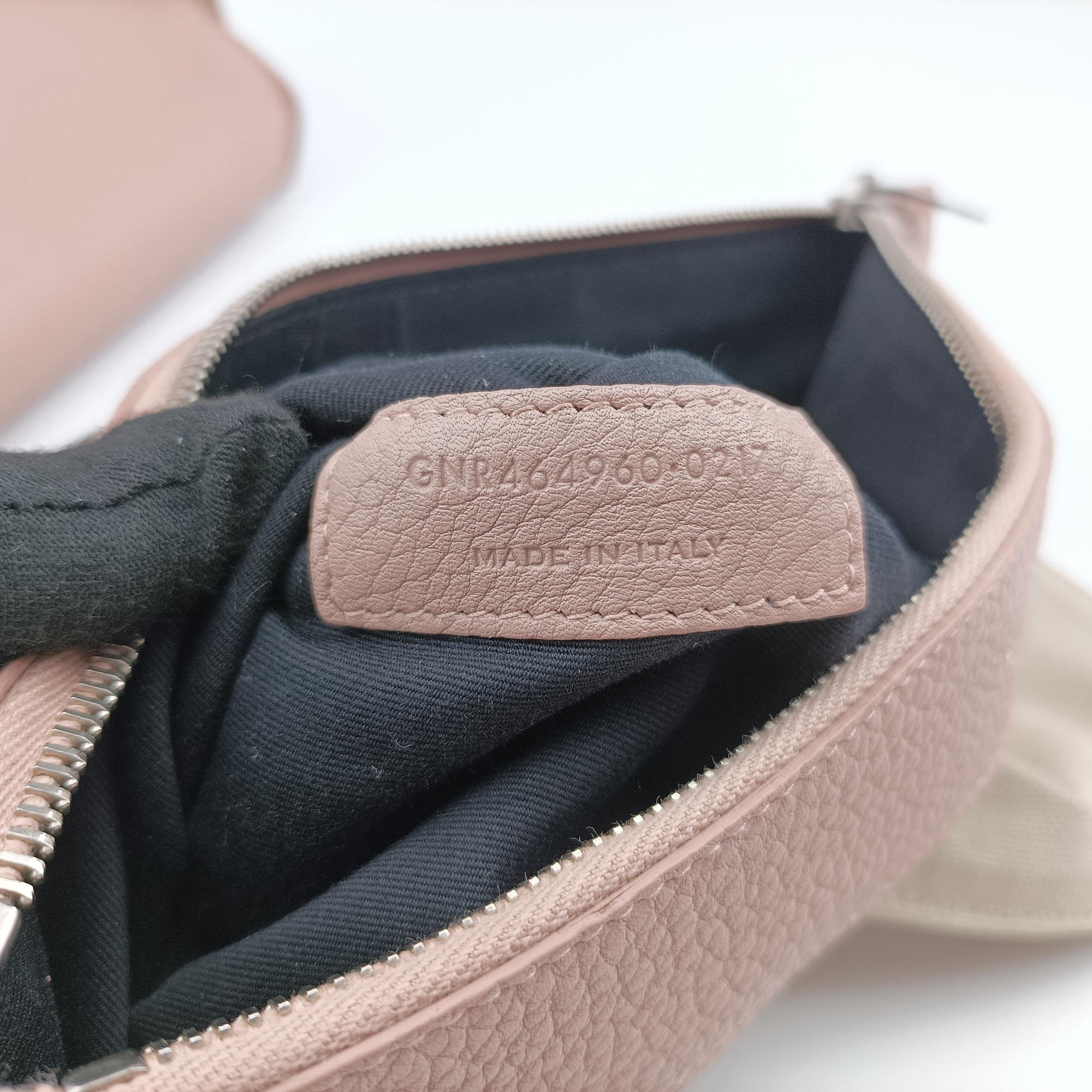 Pre-owned Yves Saint Laurent SAC DE JOUR Pink Leather 464960 shoulderbag | stylenewstar