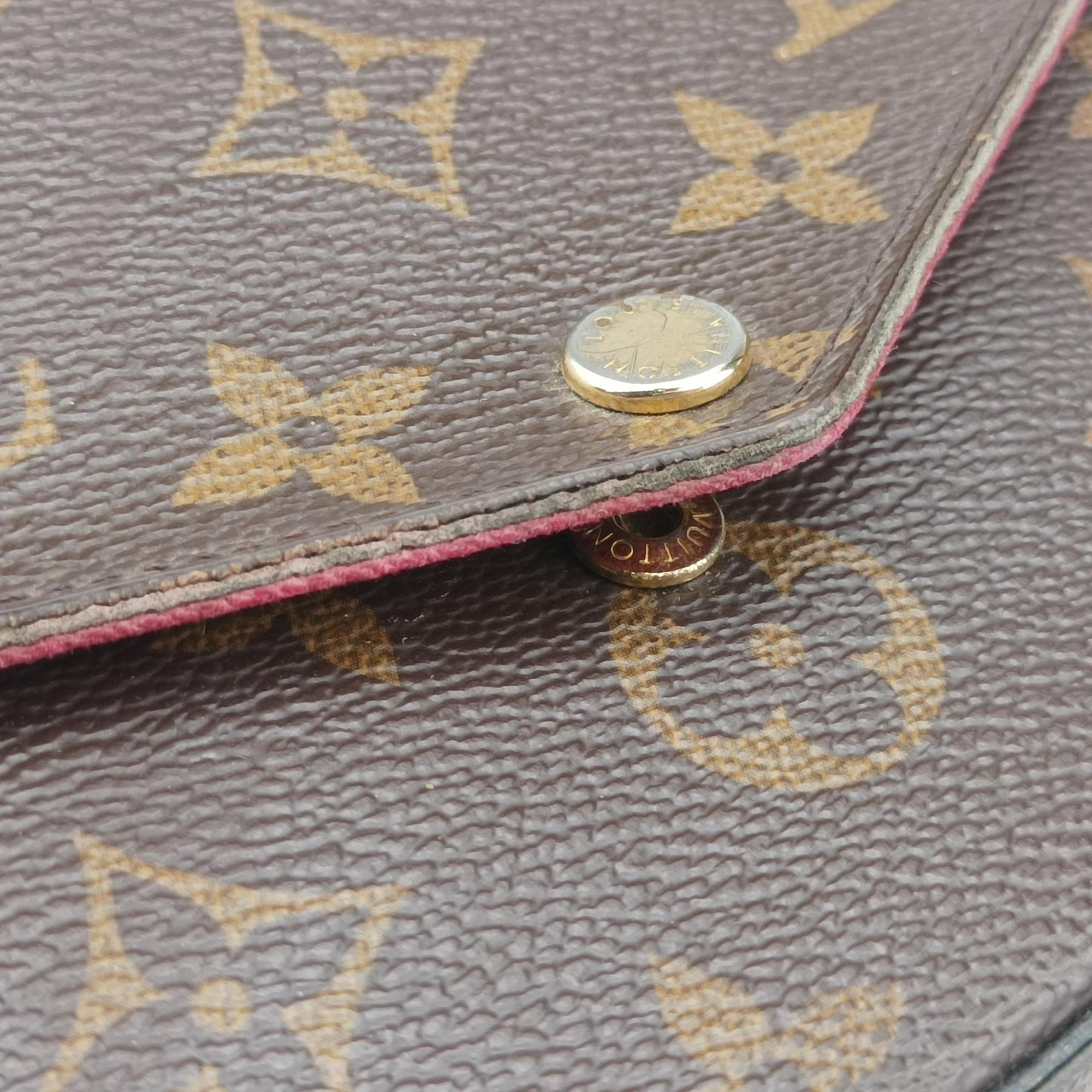 Vintage Louis Vuitton Pochette Felicie Brown Monogram Canvas M61276 shoulderbag | stylenewstar