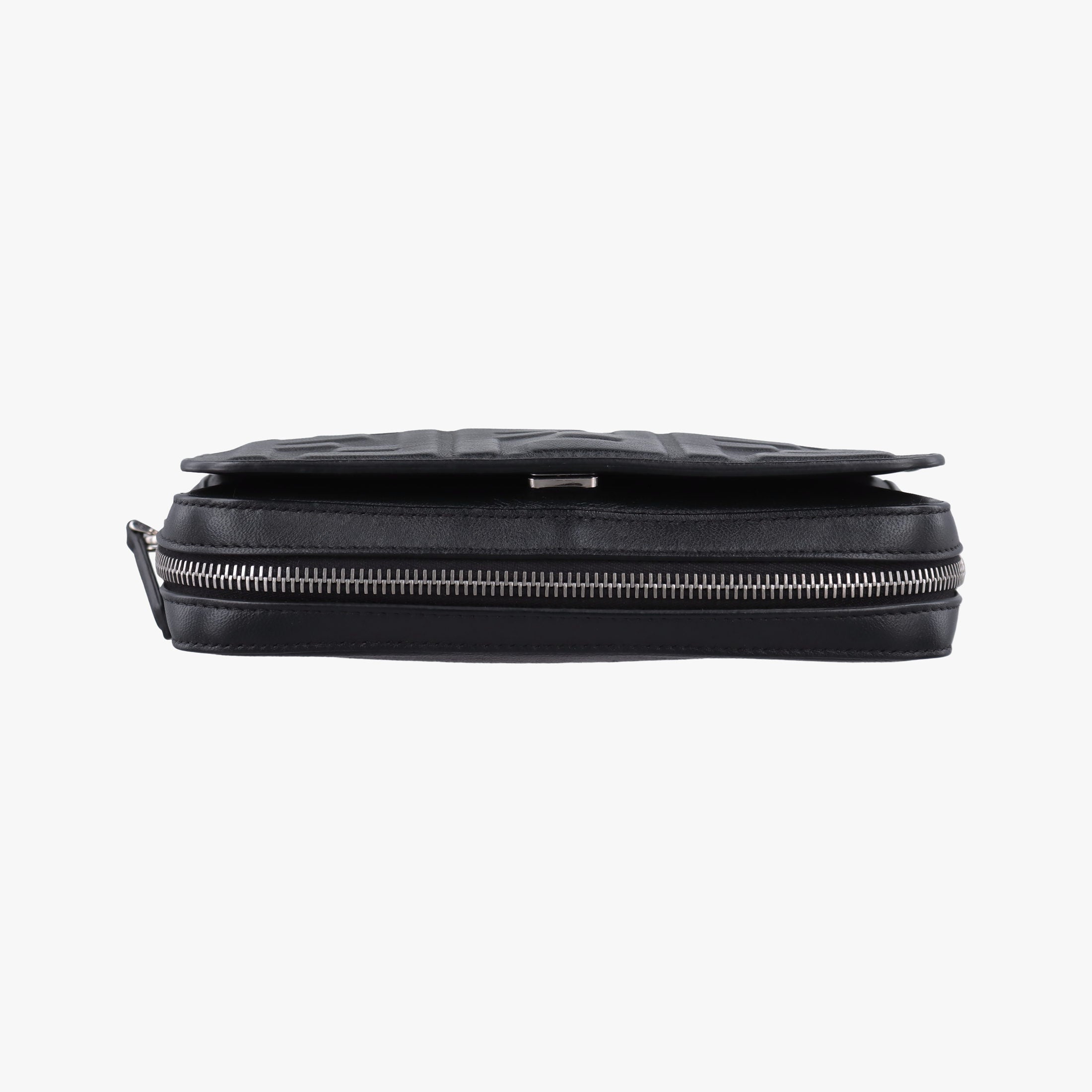 Vintage Fendi FF logo Black Leather 7M0299 shoulderbag | stylenewstar