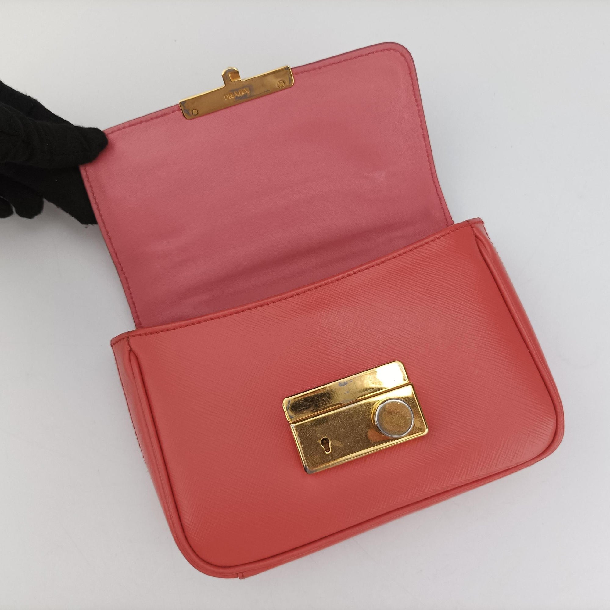 Vintage Prada lock Fuoco Sound Top Handle Pink orange SAFFIANO Leather BT0963 shoulderbag | stylenewstar