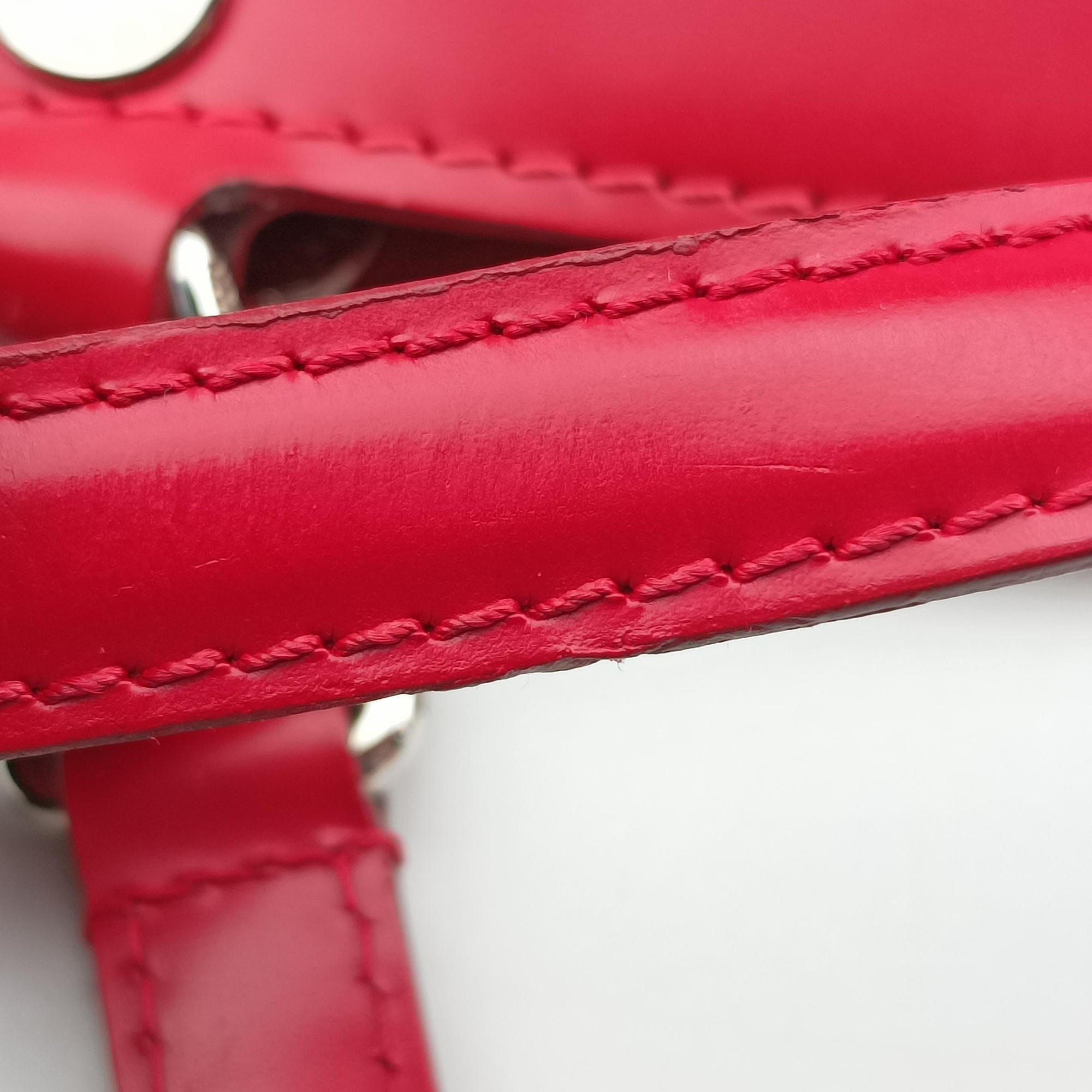 Pre-owned Louis Vuitton Brea MM Rubis Epi M4030E shoulderbag | stylenewstar