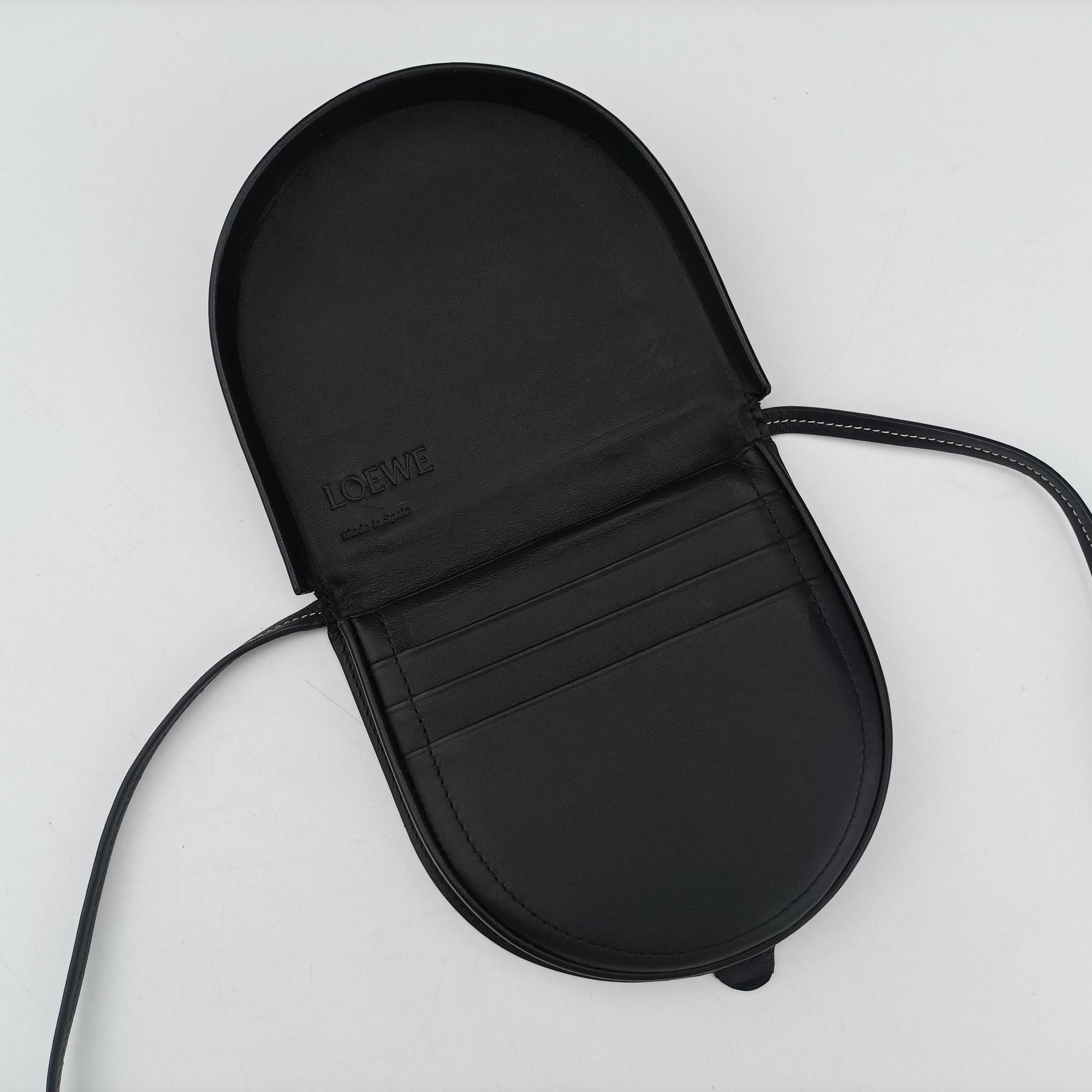 Vintage Loewe Heel Small Black Leather  shoulderbag | stylenewstar