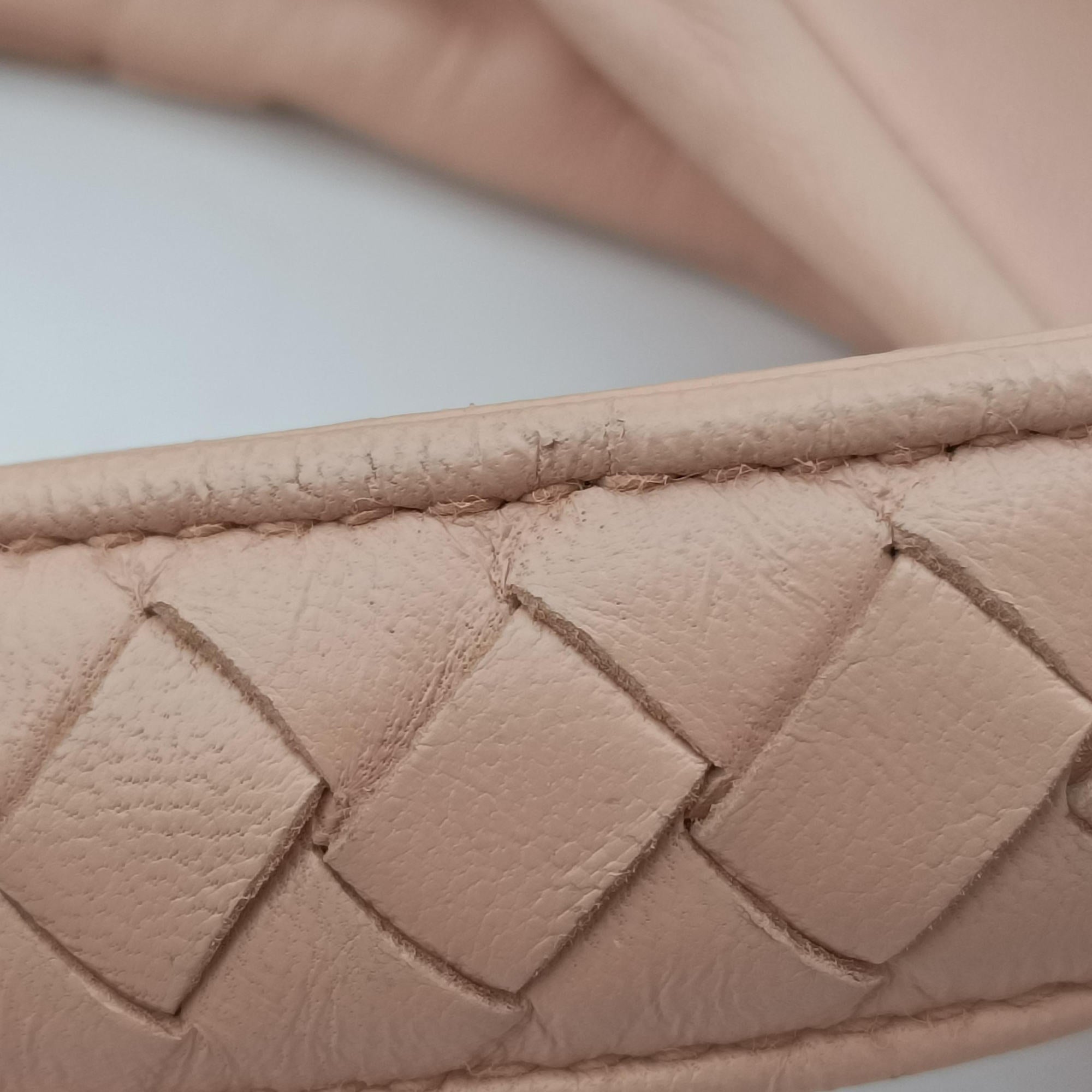 Pre-owned Bottega Veneta CAMPANA Intrecciato Pink lambskin  handbag | stylenewstar