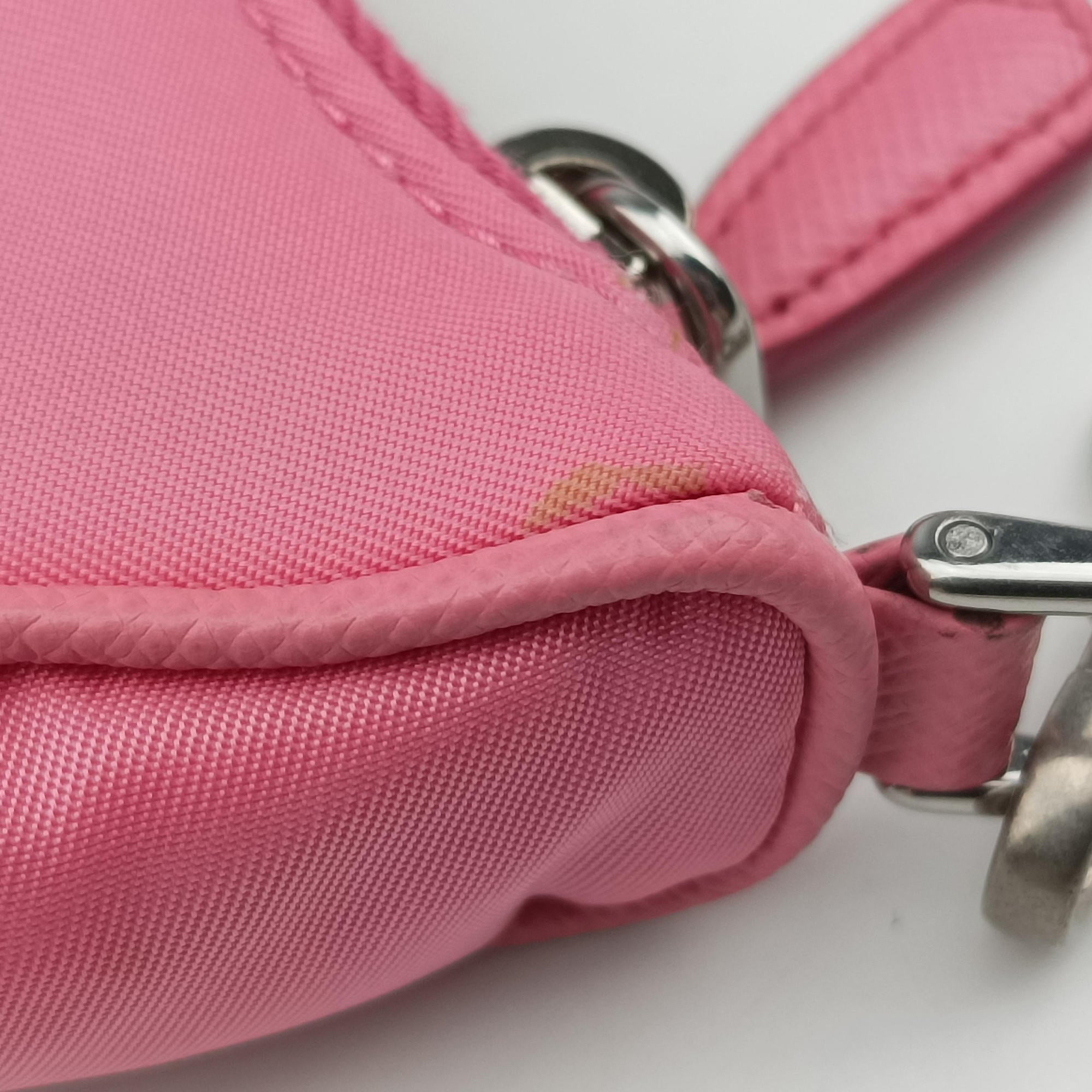 Pre-owned Prada Re-Edition 2005 Nylon Mini Pink nylon 1TT122 shoulderbag | stylenewstar