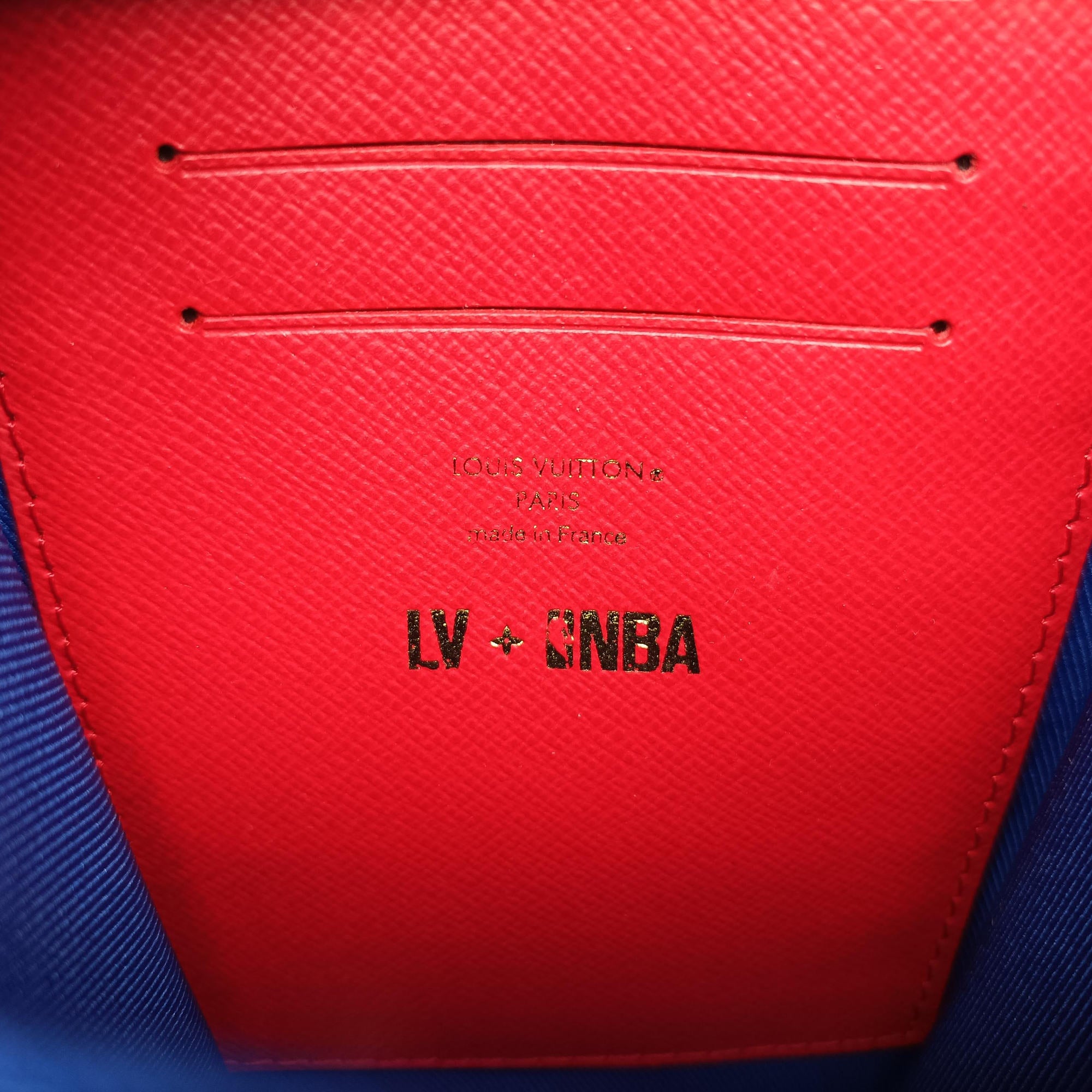 Pre-owned Louis Vuitton LV x NBA SOFT TRANK PHONE BOX Antarctica×Red×White Monogram Canvas×calf leather M80101 shoulderbag | stylenewstar