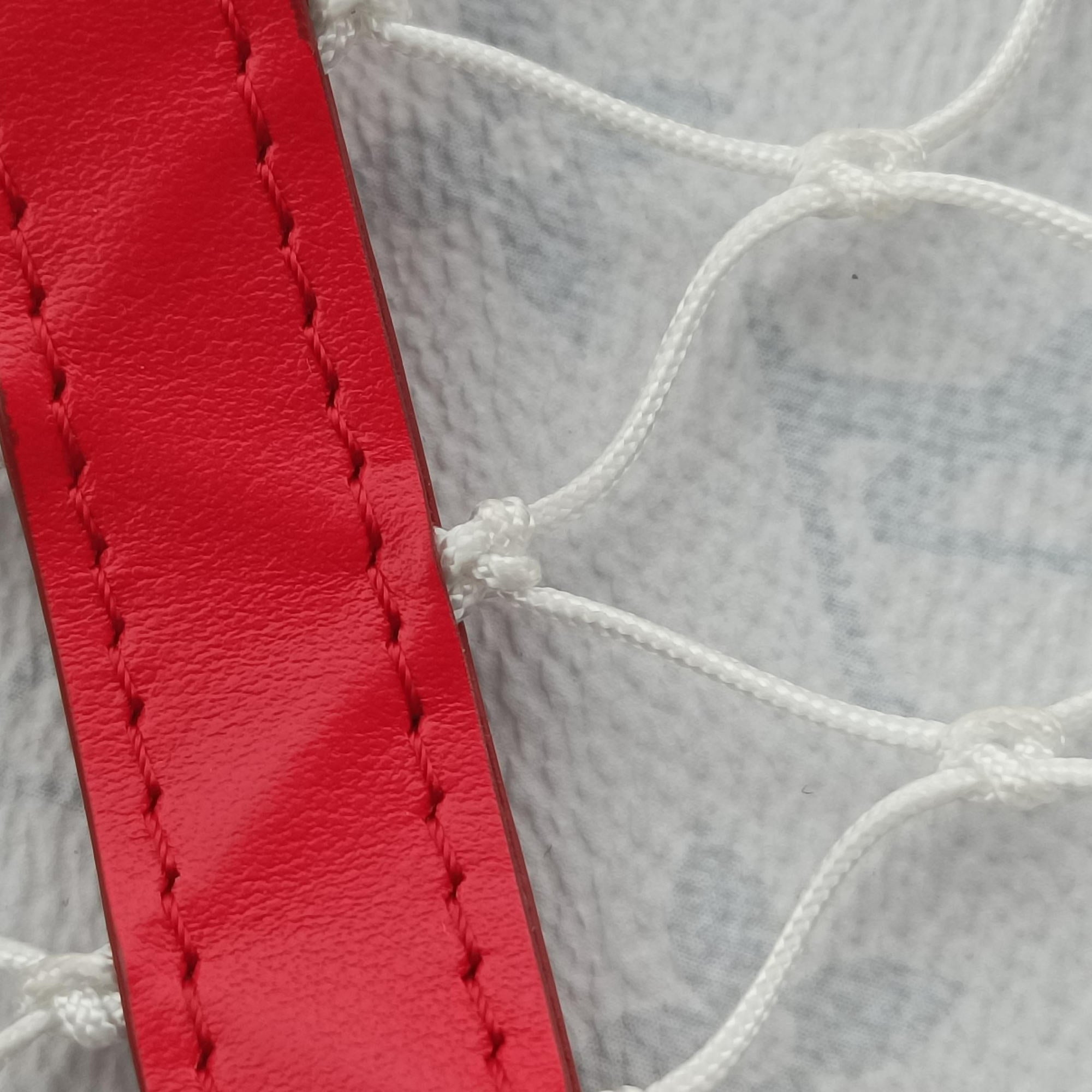 Pre-owned Louis Vuitton LV x NBA SOFT TRANK PHONE BOX Antarctica×Red×White Monogram Canvas×calf leather M80101 shoulderbag | stylenewstar