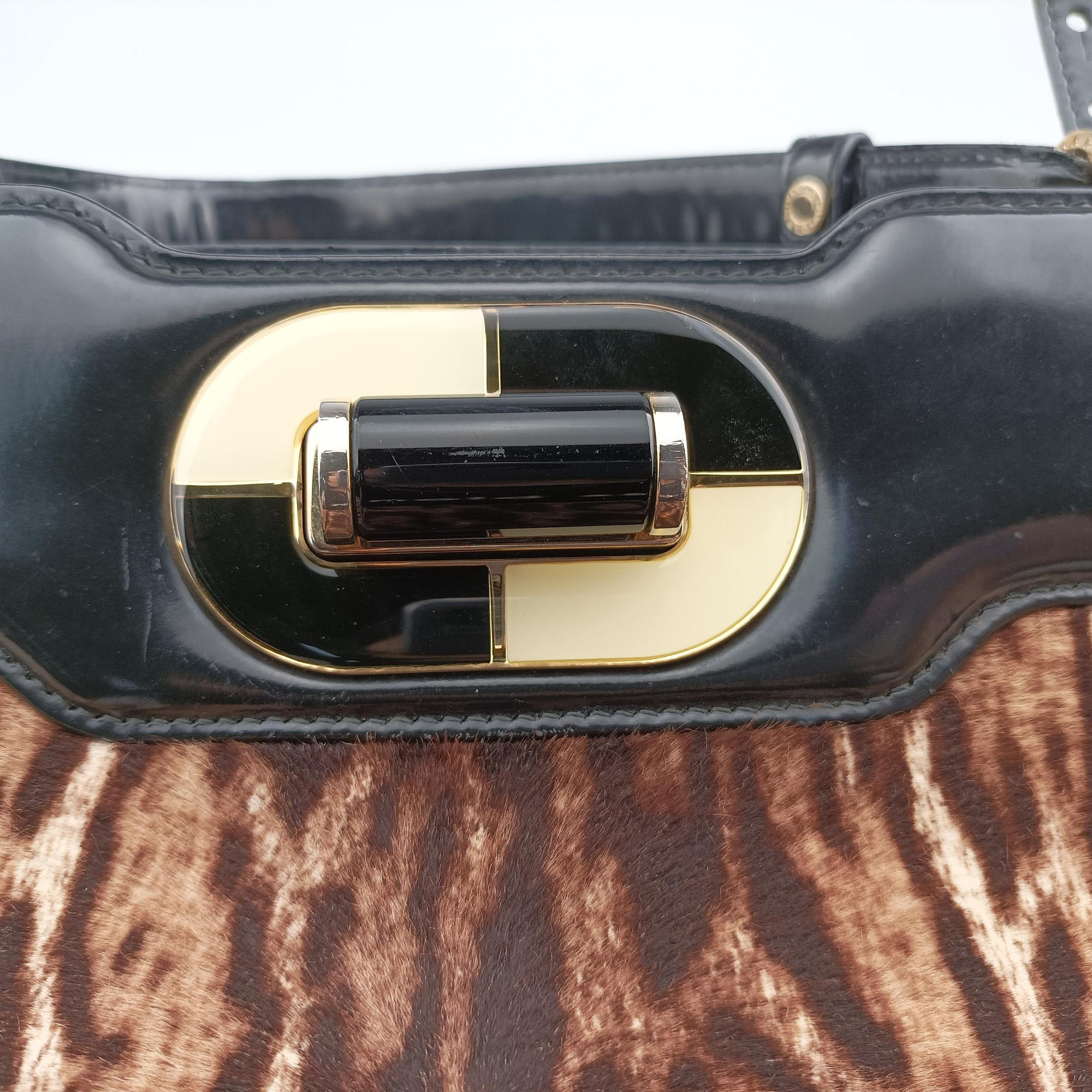 Pre-owned Bvlgari Leopard Print Brown Leather× Fur  shoulderbag | stylenewstar