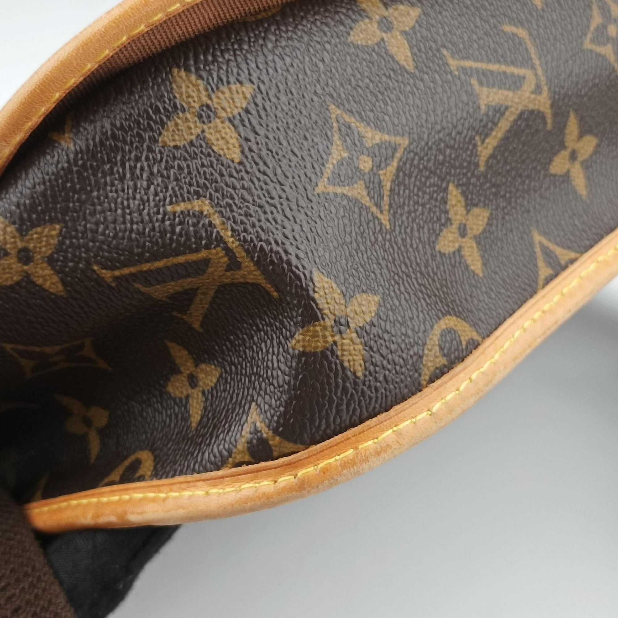 Pre-owned Louis Vuitton Pochette Bosphore Brown Monogram Canvas M40106 shoulderbag | stylenewstar
