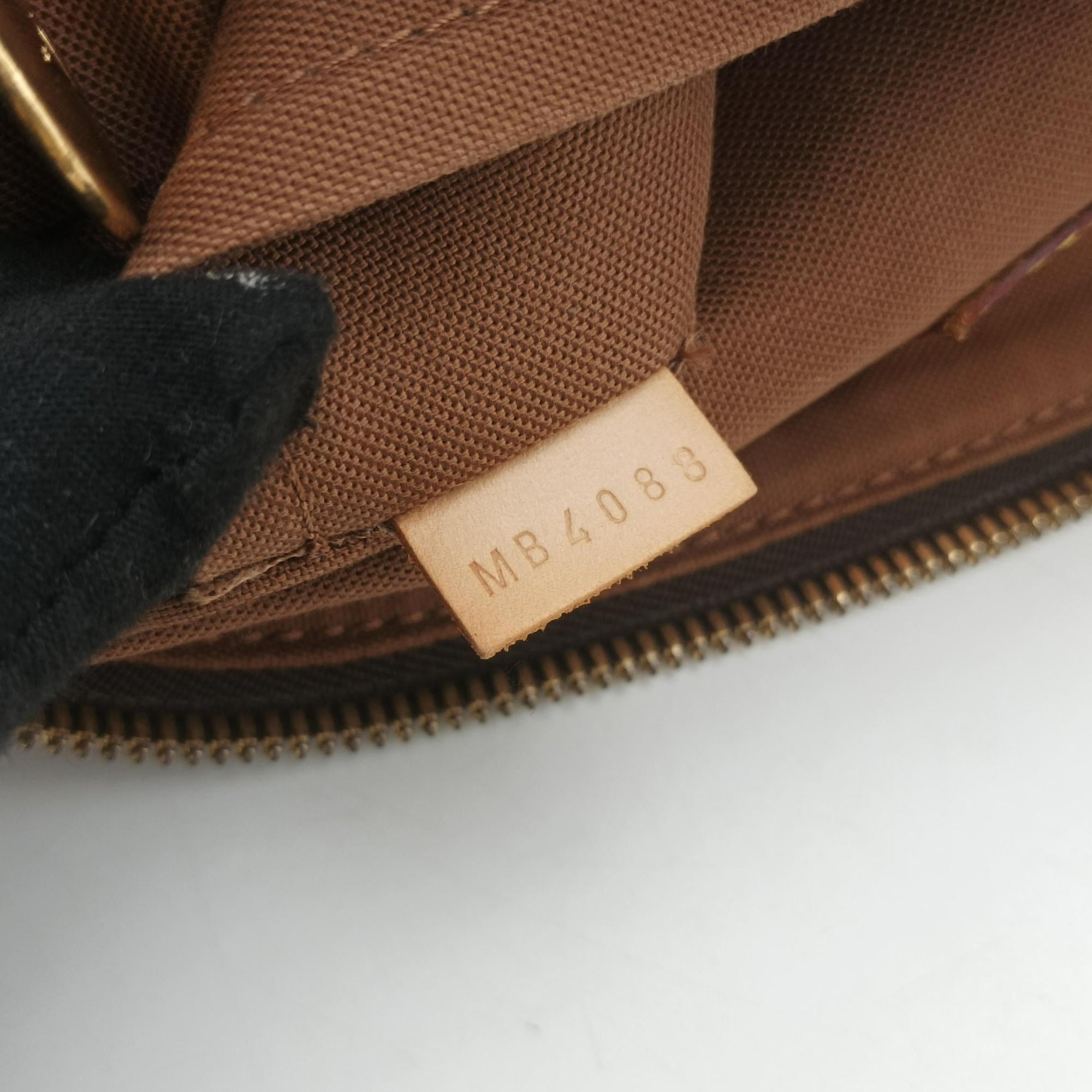 Pre-owned Louis Vuitton TIVOLI GM Brown Monogram Canvas M40144 handbag | stylenewstar