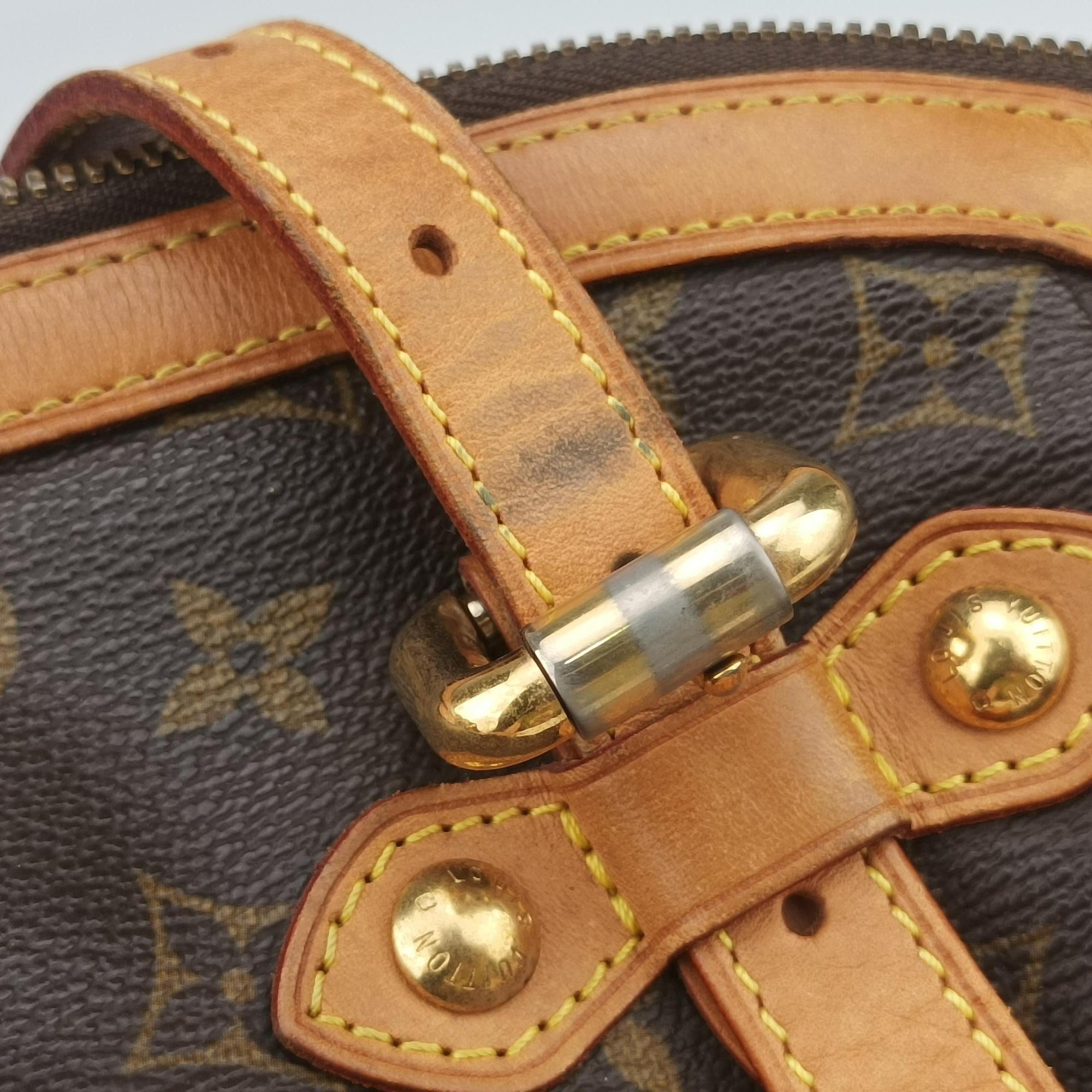 Pre-owned Louis Vuitton TIVOLI GM Brown Monogram Canvas M40144 handbag | stylenewstar