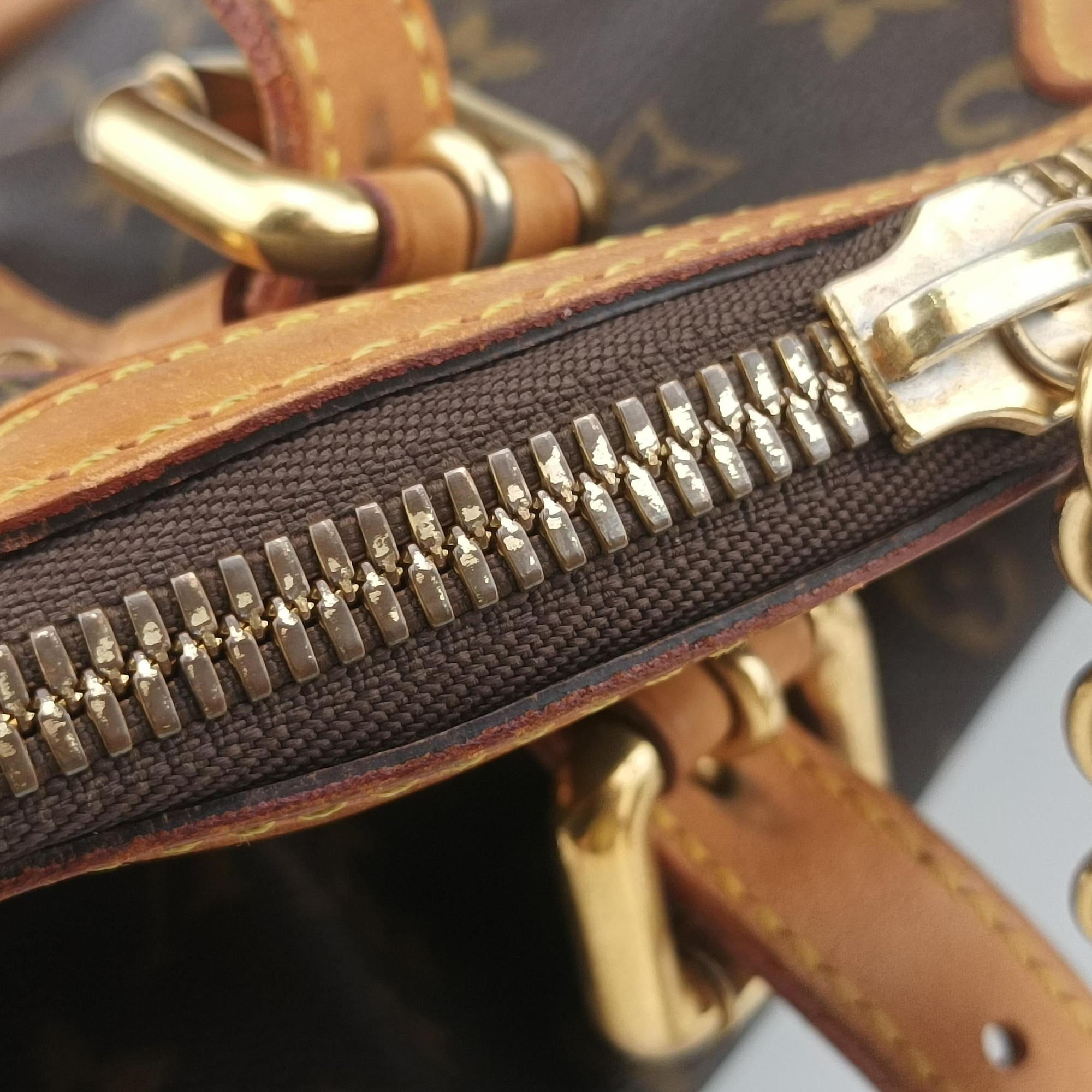 Pre-owned Louis Vuitton TIVOLI GM Brown Monogram Canvas M40144 handbag | stylenewstar