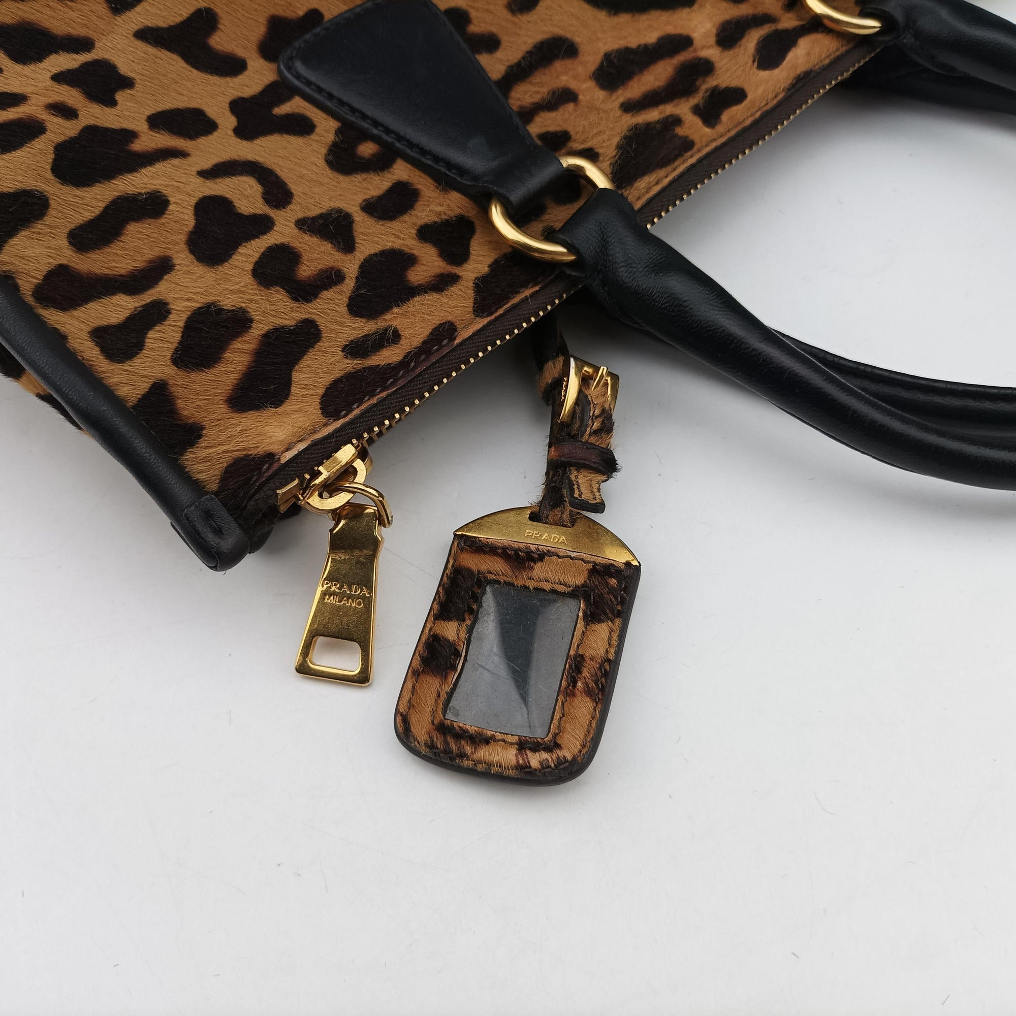 Pre-owned Prada Leopard Print beige×Multicolour ponyhair×leather  handbag | stylenewstar
